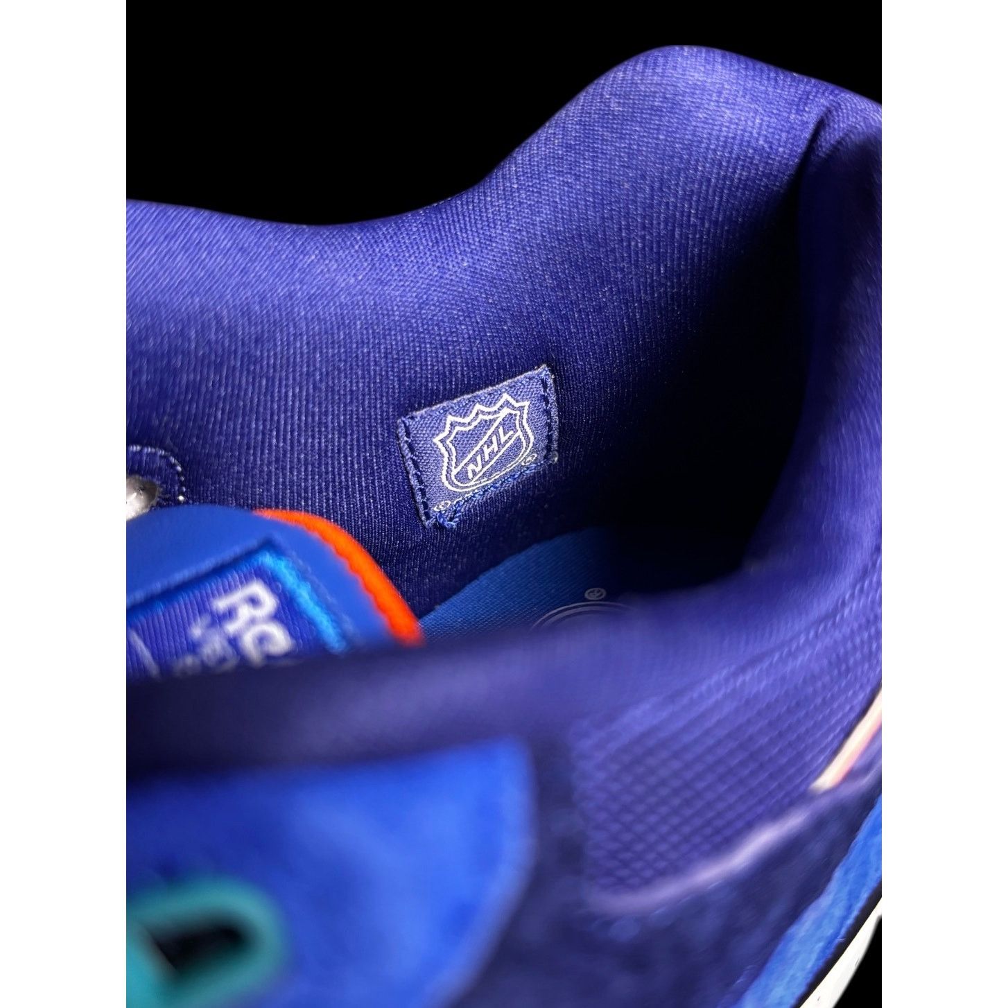Reebok Extra Butter NY Islanders Reebok Ventilator Supreme Dynasty Size US 8 / EU 41 - 9 Thumbnail