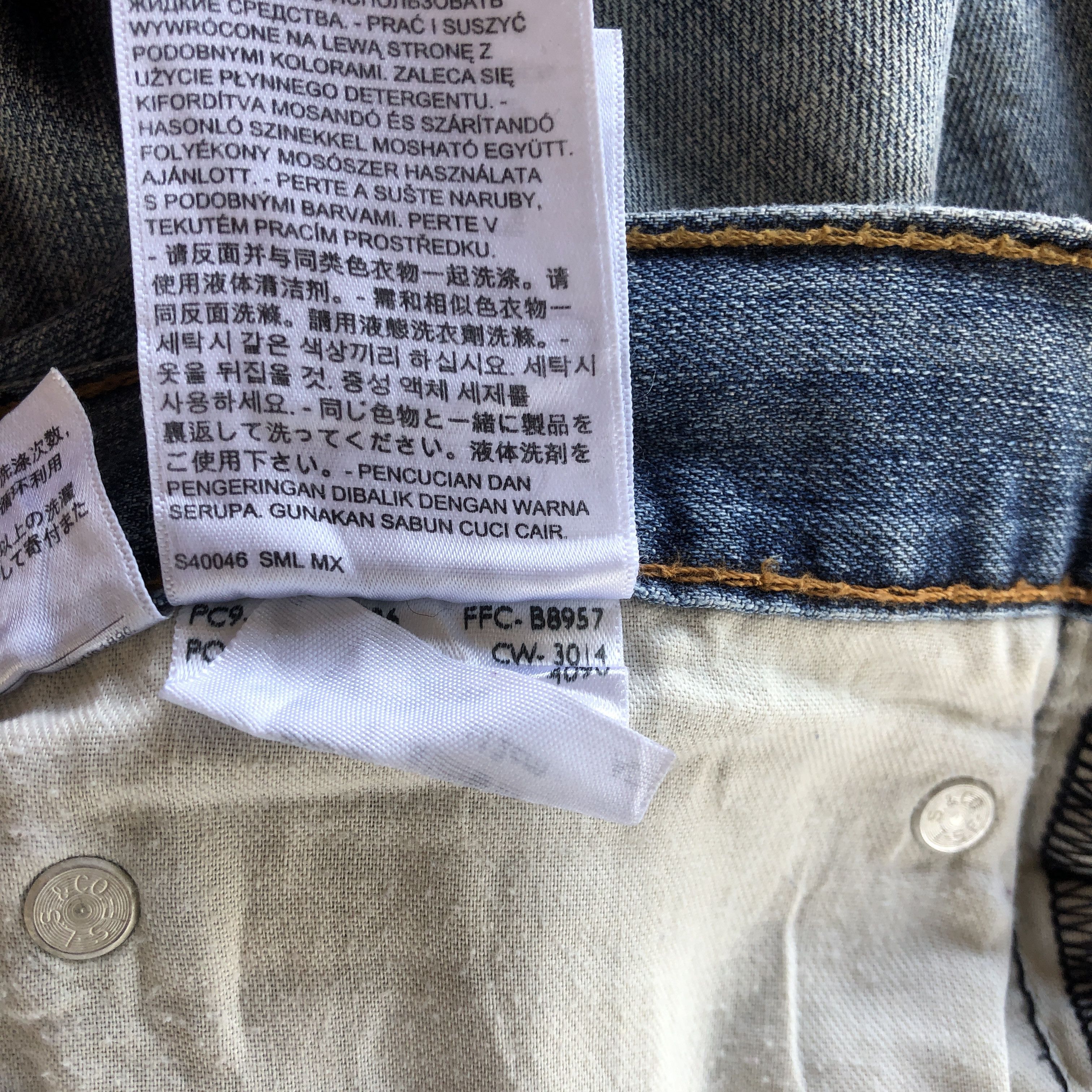 Levi's Vintage Distressed Levis 505 Jeans Light Wash Faded Denim Size US 38 / EU 54 - 9 Thumbnail