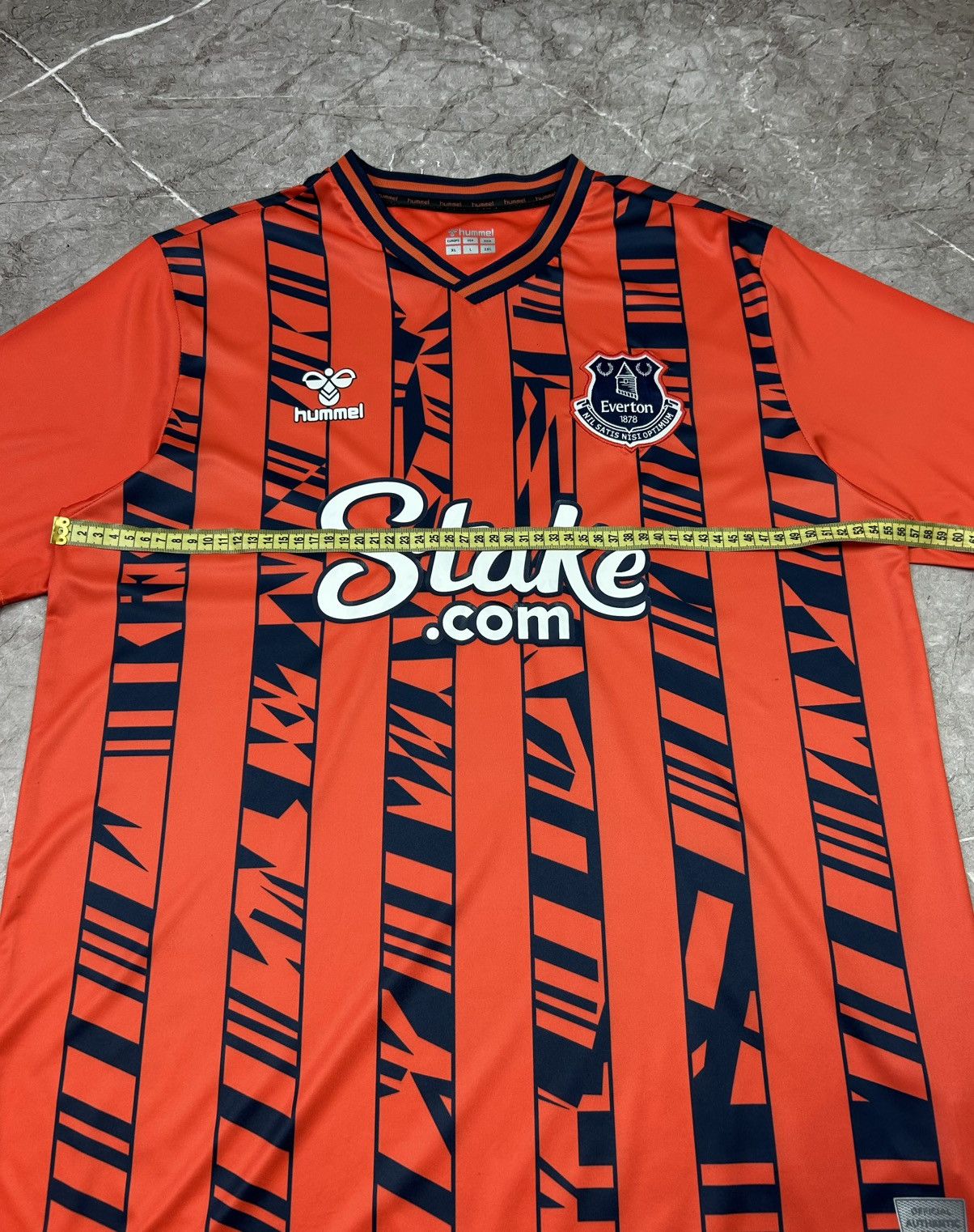 Hummel 2022 2023 Everton Pre Match Training Hummel Soccer Jersey FC Size US L / EU 52-54 / 3 - 12 Thumbnail