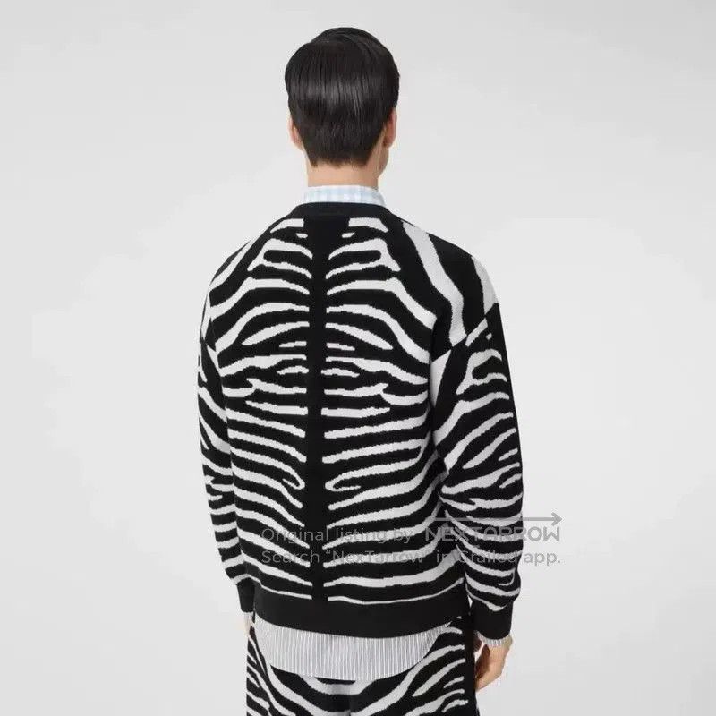 Burberry Burberry Black Wool Knit Sweater for Men. Size US M / EU 48-50 / 2 - 8 Thumbnail