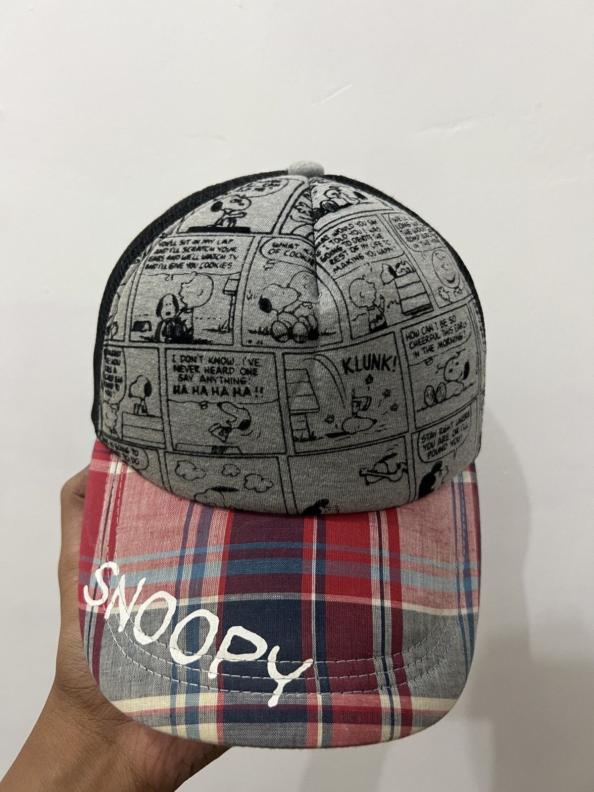 Japanese Brand Snoopy Universal Studios Trucker Hat Size ONE SIZE - 1 Thumbnail