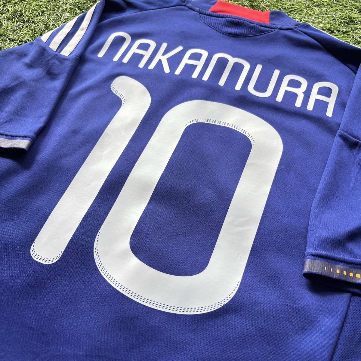 Adidas Adidas Japan Home 2010 Nakamura #10 Soccer Jersey Size US S / EU 44-46 / 1 - 12 Thumbnail