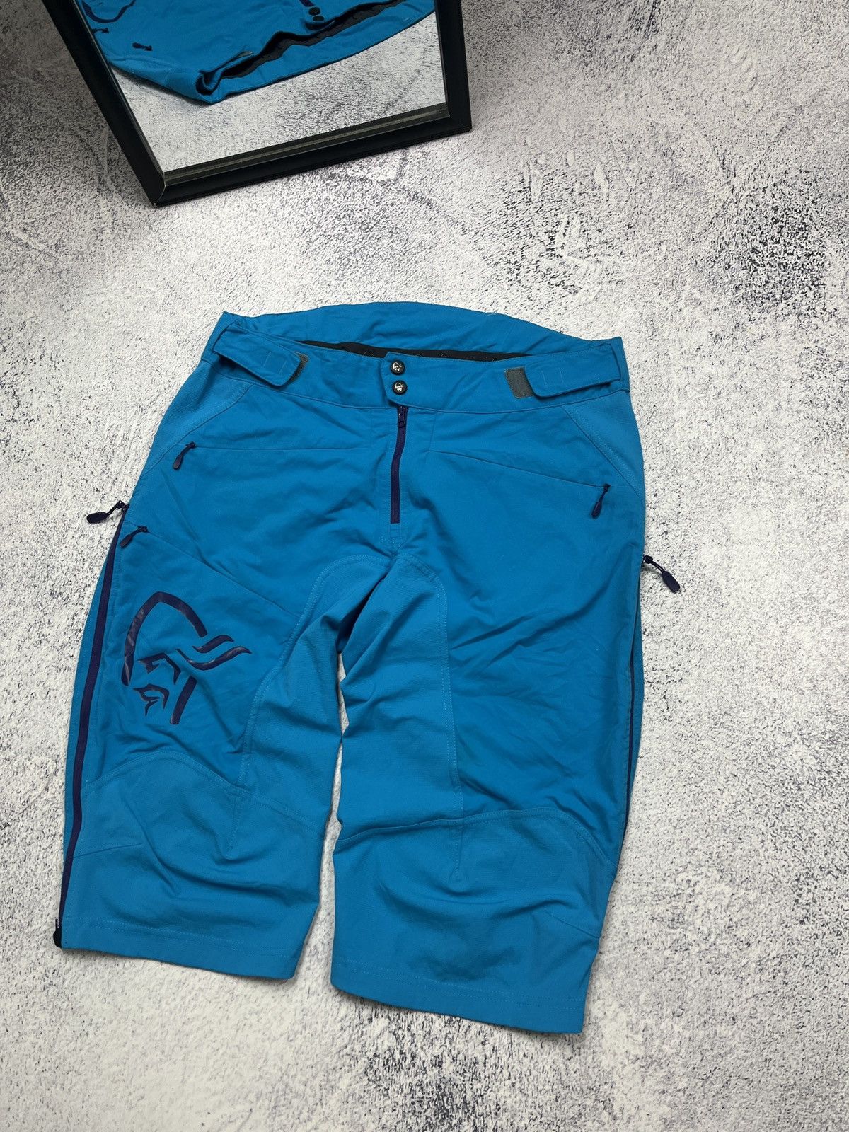 Norrona Rare Norrona Fjora Waterproof Multi Pocket Pro Shorts Size US 34 / EU 50 - 3 Thumbnail