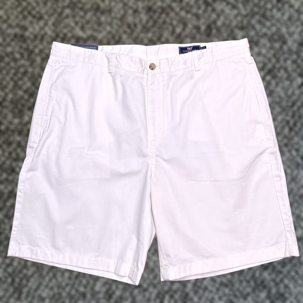 Vineyard Vines Vineyard Vines Club Shorts Mens 42 Chino Flat Front 9in Inseam Ivory Twill 100% Cotton Regular Belt Loops Logo Pockets New Size US 42 / EU 58 - 1 Thumbnail