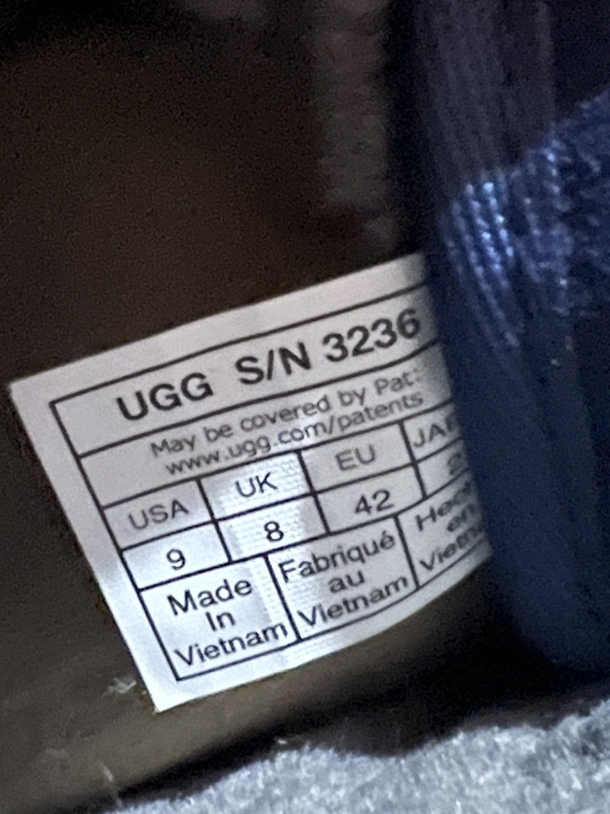 Ugg shoes Size US 9 / EU 42 - 6 Thumbnail