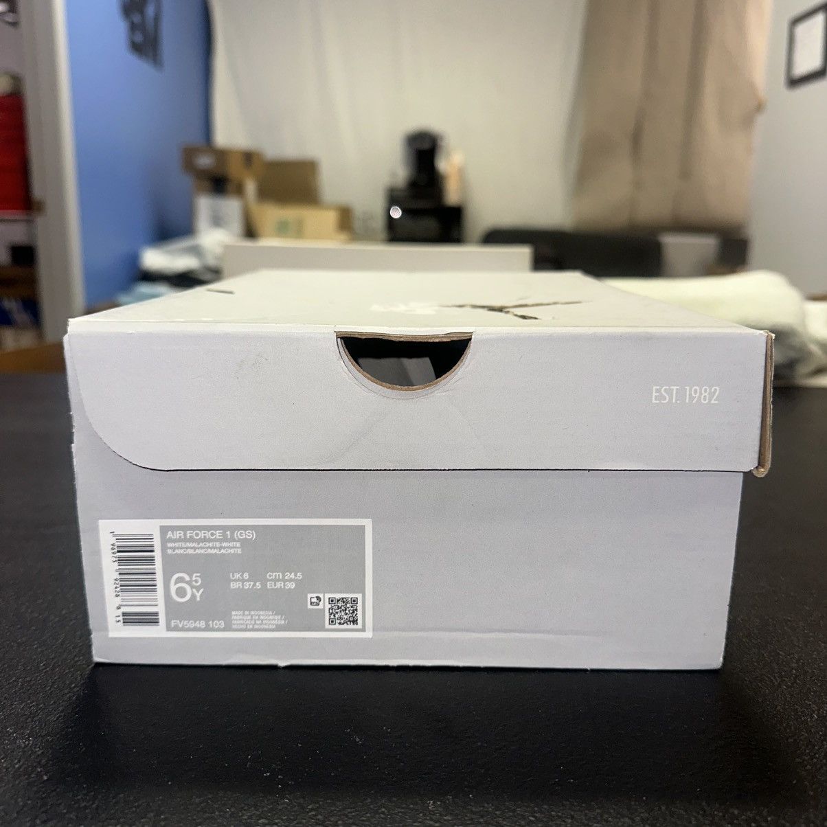 Nike Size 8W (6.5Y) - Nike Air Force 1 GS “White Malachite" Size US 8 / IT 38 - 7 Thumbnail