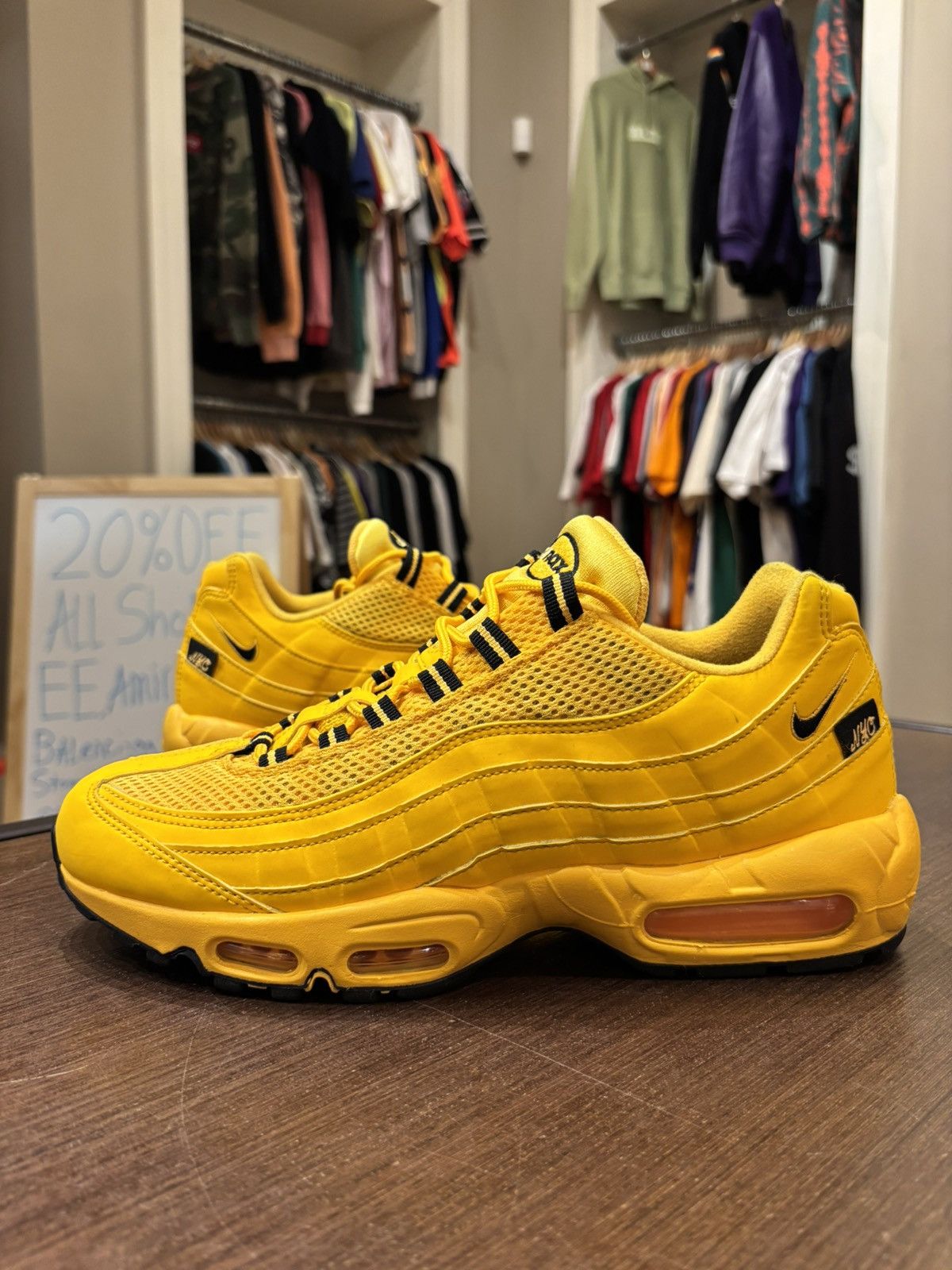 Nike Air Max 95 NYC Taxi