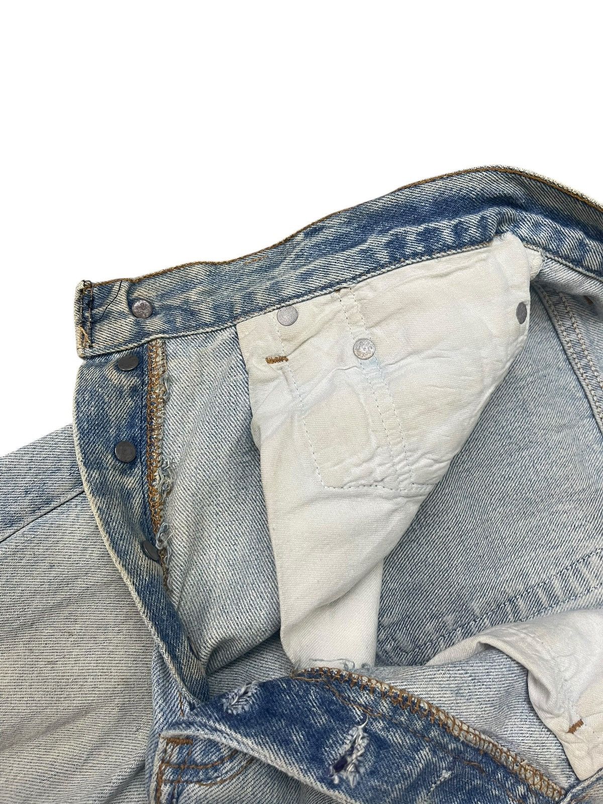 Levi's Vintage 80’s Levi’s 501 Jeans Distressed Streetwear Size US 33 - 7 Thumbnail