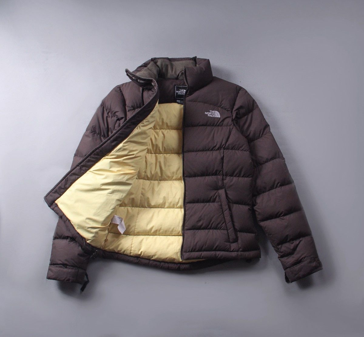 image of Outdoor Life x Ski Women’S The North Face 700 Winter Puffer Vintage Jacket Xs in Brown, Women's