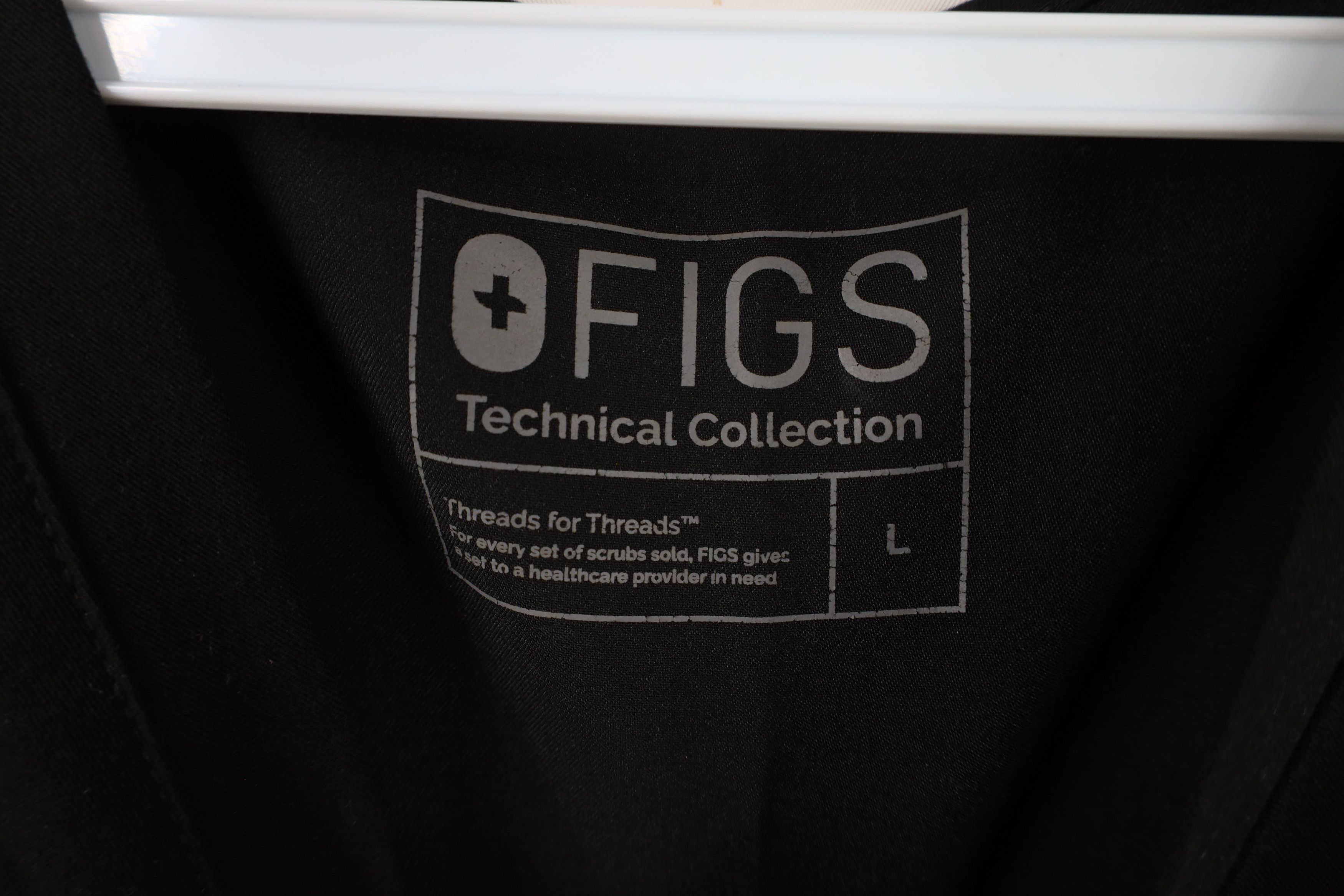 Vintage Figs Technical Collection Short Sleeve Pocket Scrubs Shirt Size L / US 10 / IT 46 - 9 Thumbnail
