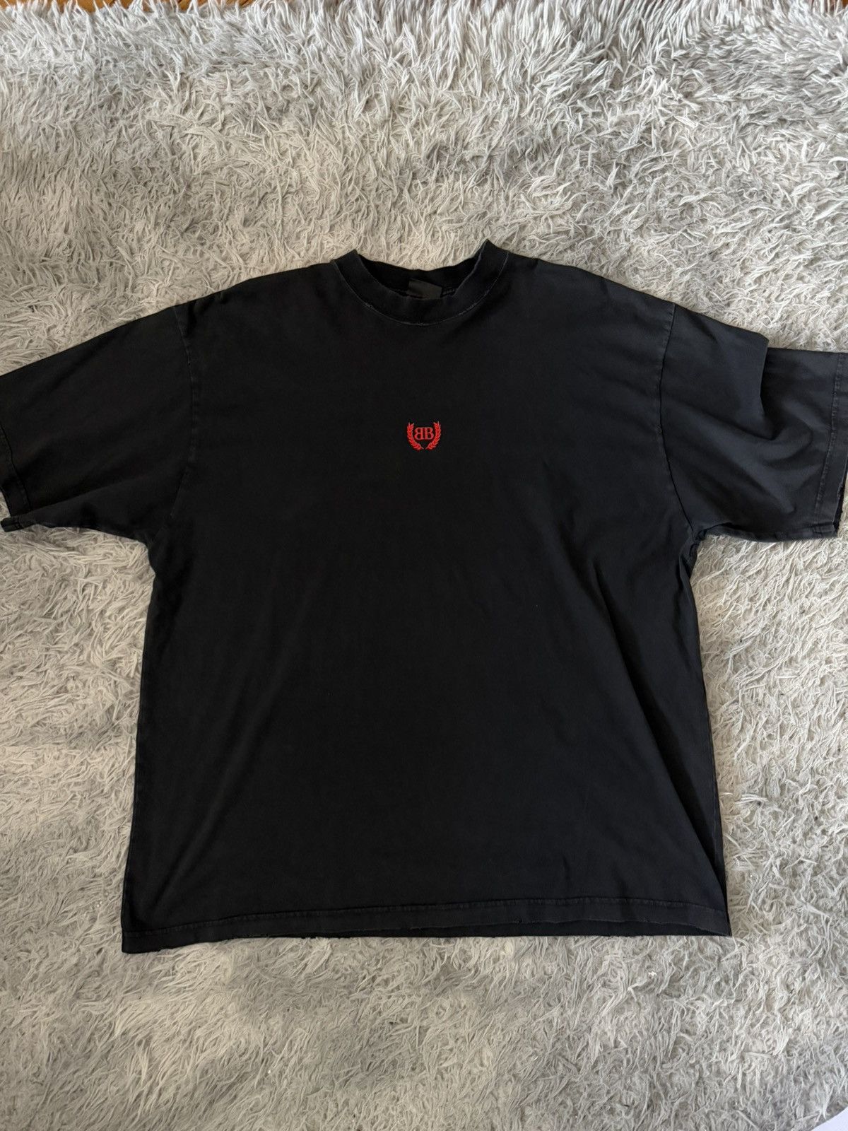Balenciaga distressed shirt Size US XXL / EU 58 / 5 - 1 Thumbnail