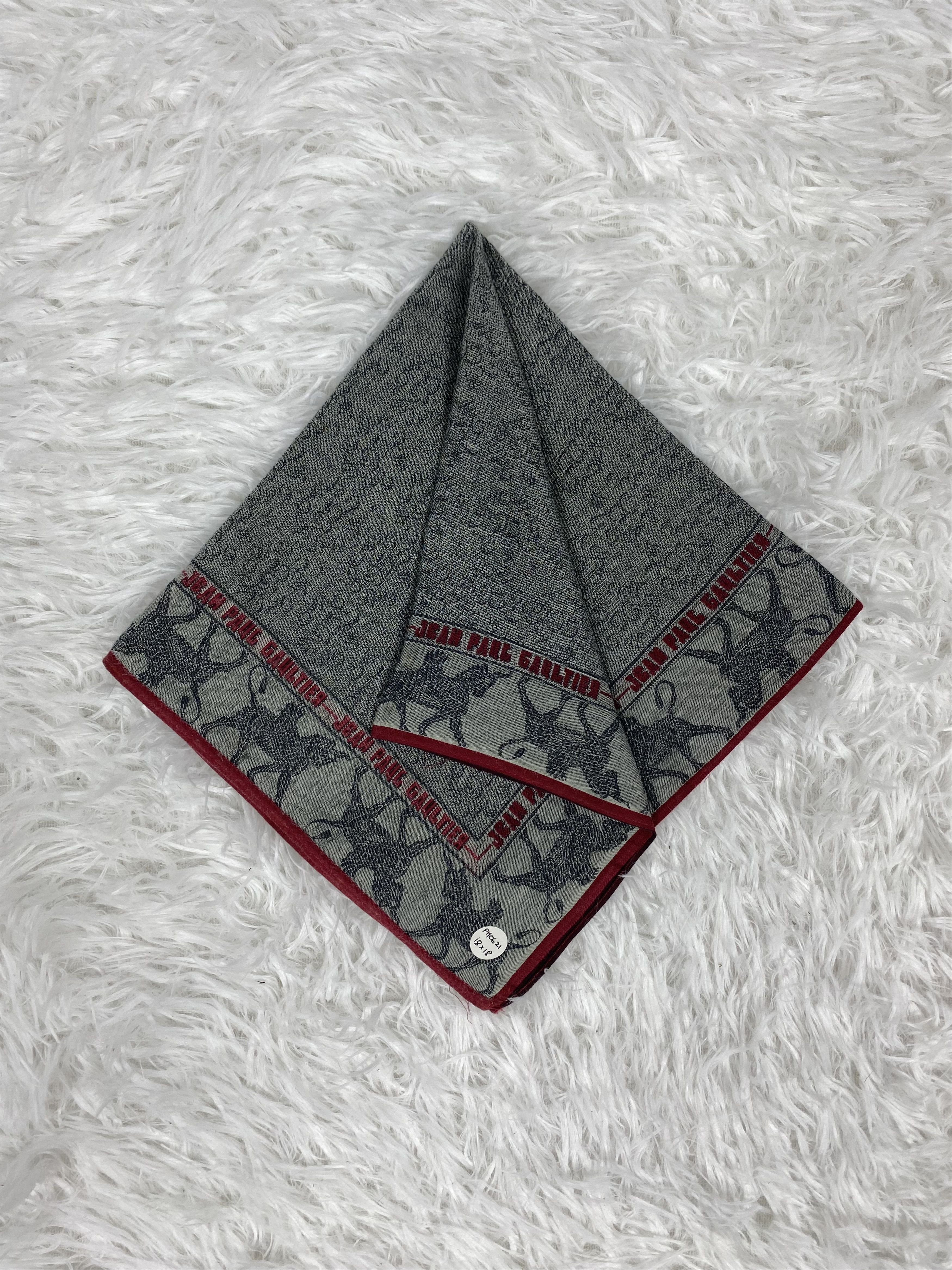 Jean Paul Gaultier Vintage Jean Paul Gaultier Handkerchief Neckerchief PH0621 Size ONE SIZE - 1 Thumbnail