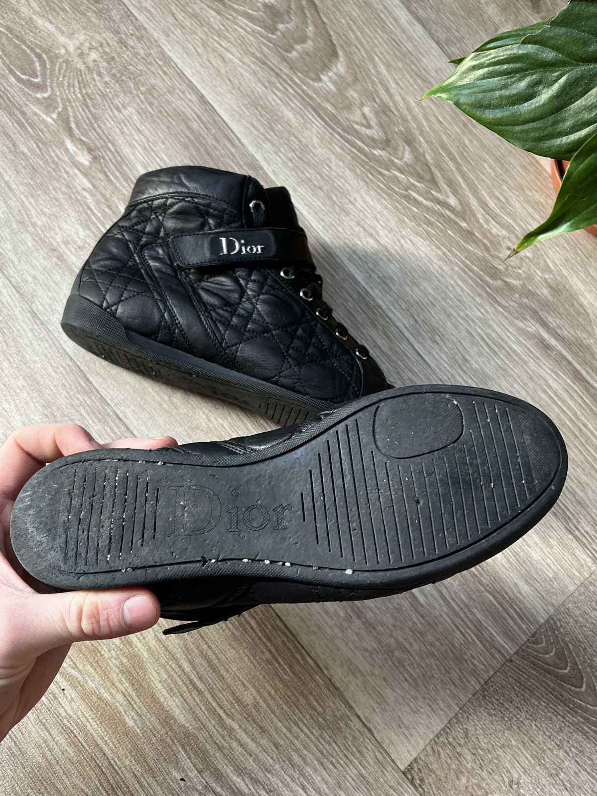 Dior Dior Quilted Leather Sneakers – Authentic Size US 7.5 / IT 37.5 - 10 Thumbnail