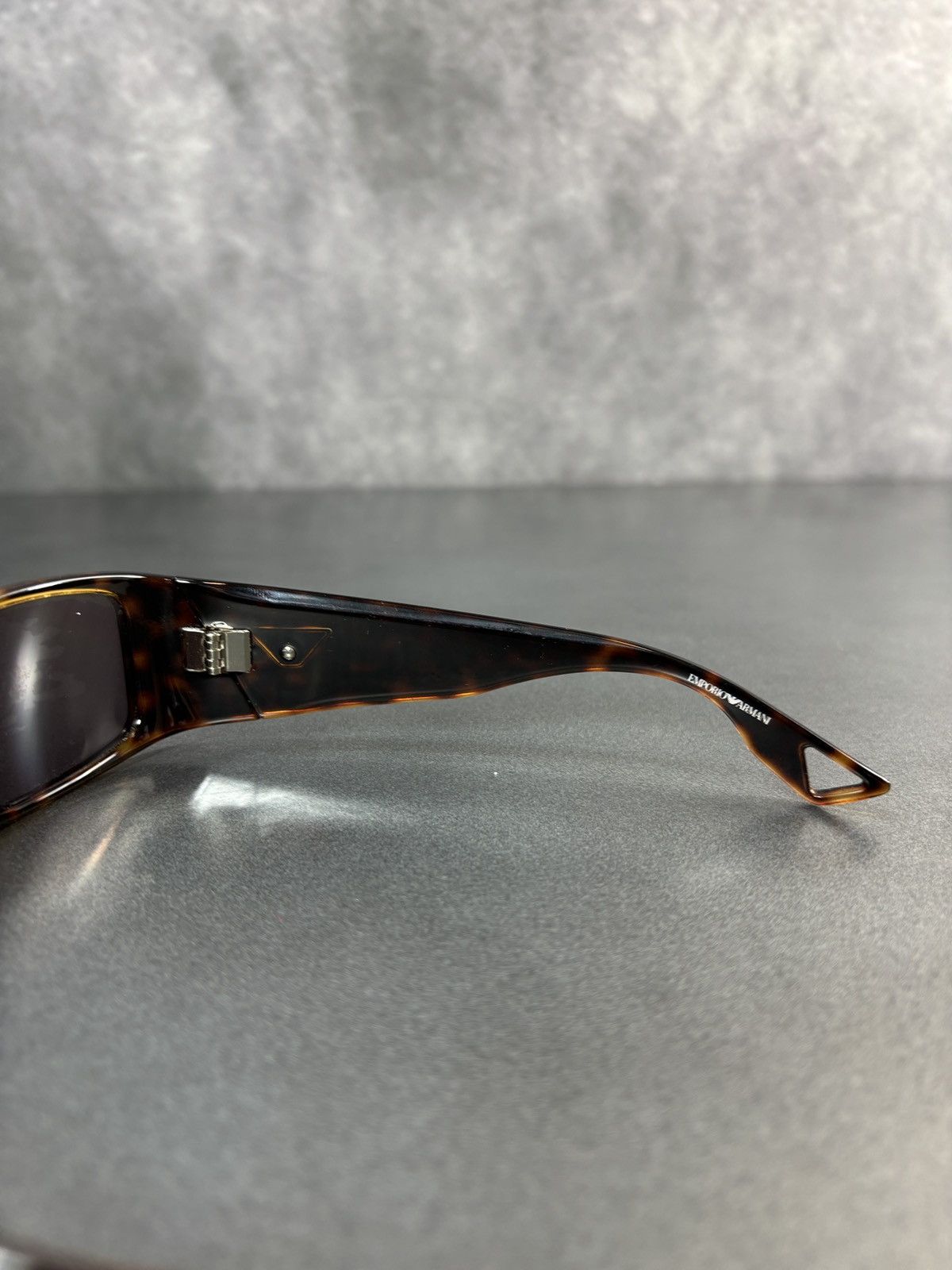 Emporio Armani × Giorgio Armani Emporio Armani Sunglasses Sporty EA 9538/S Wrap Y2K Brown Size ONE SIZE - 18 Thumbnail