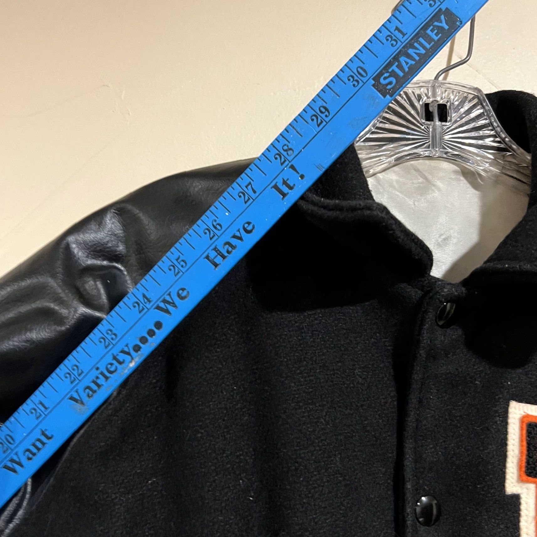 Vintage VINTAGE Fab Knit Manufacturing Varsity Jacket Wool Knit Black B 38 Men Varsity Jacket Size 38 Mens Size US XXS / EU 40 - 7 Thumbnail