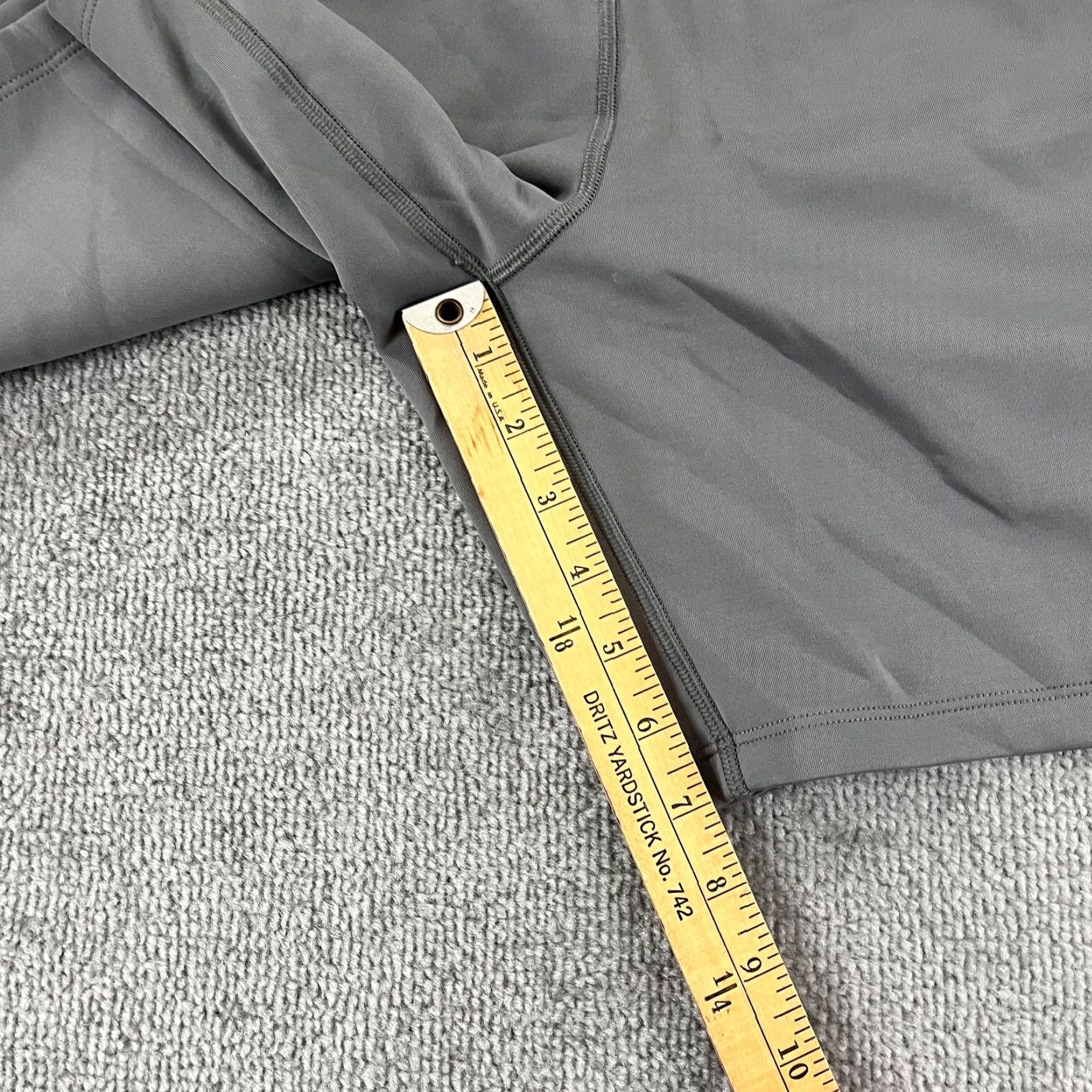Vintage TOMMY JOHN Shorts Mens Medium x 7" Gray Thick Lounge Stretch Workout Gym NEW Size US 31 - 6 Thumbnail