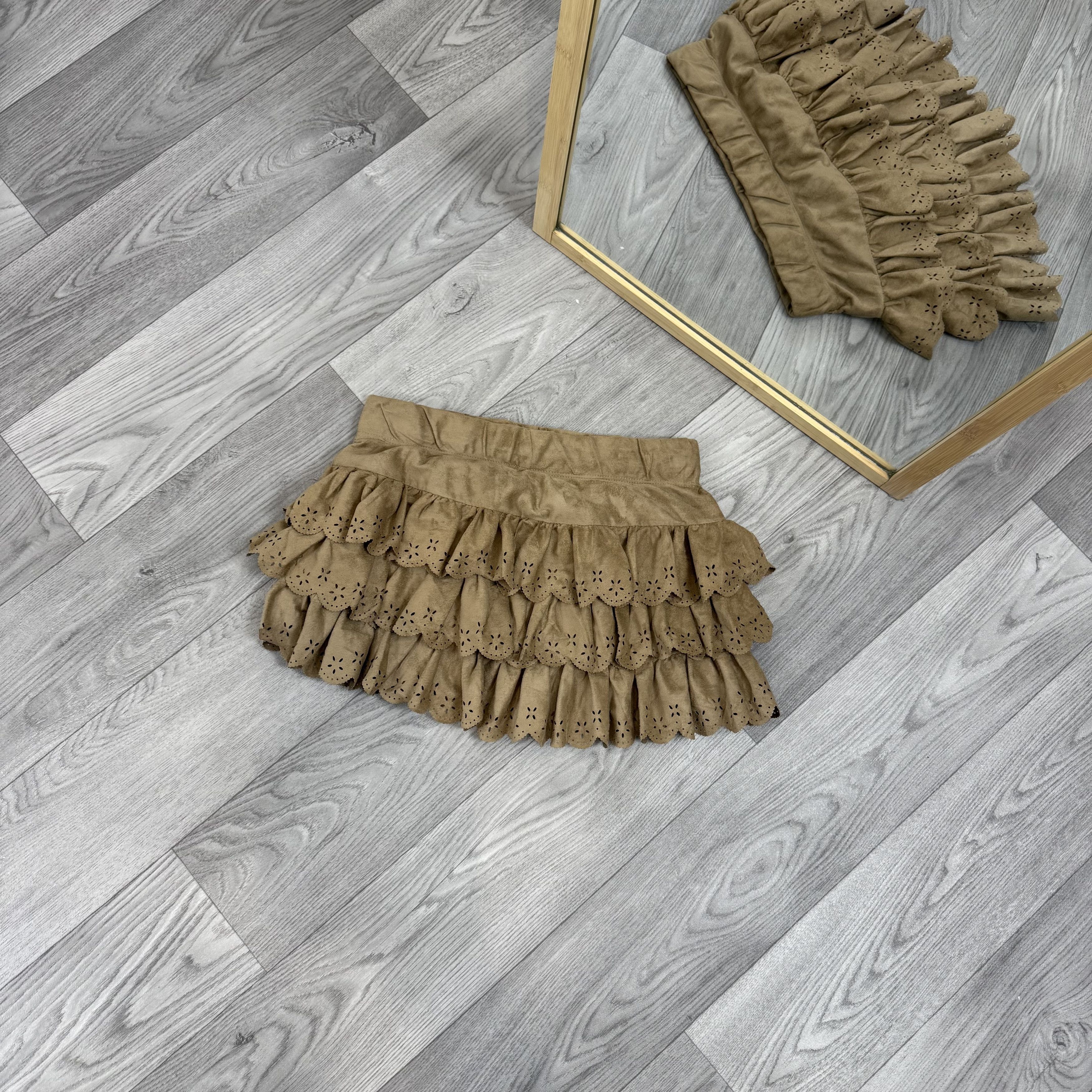 Zara Zara Traffic Y2K Brown Ruffled Cascade Mini Skirt Size 28" / US 6 / IT 42 - 7 Thumbnail