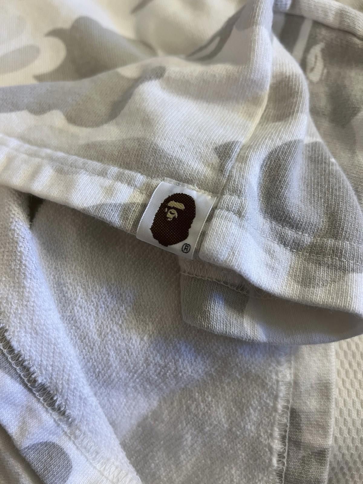Bape A Bathing Ape BAPE White Camo Sweat Shorts XL Size US 36 / EU 52 - 8 Thumbnail