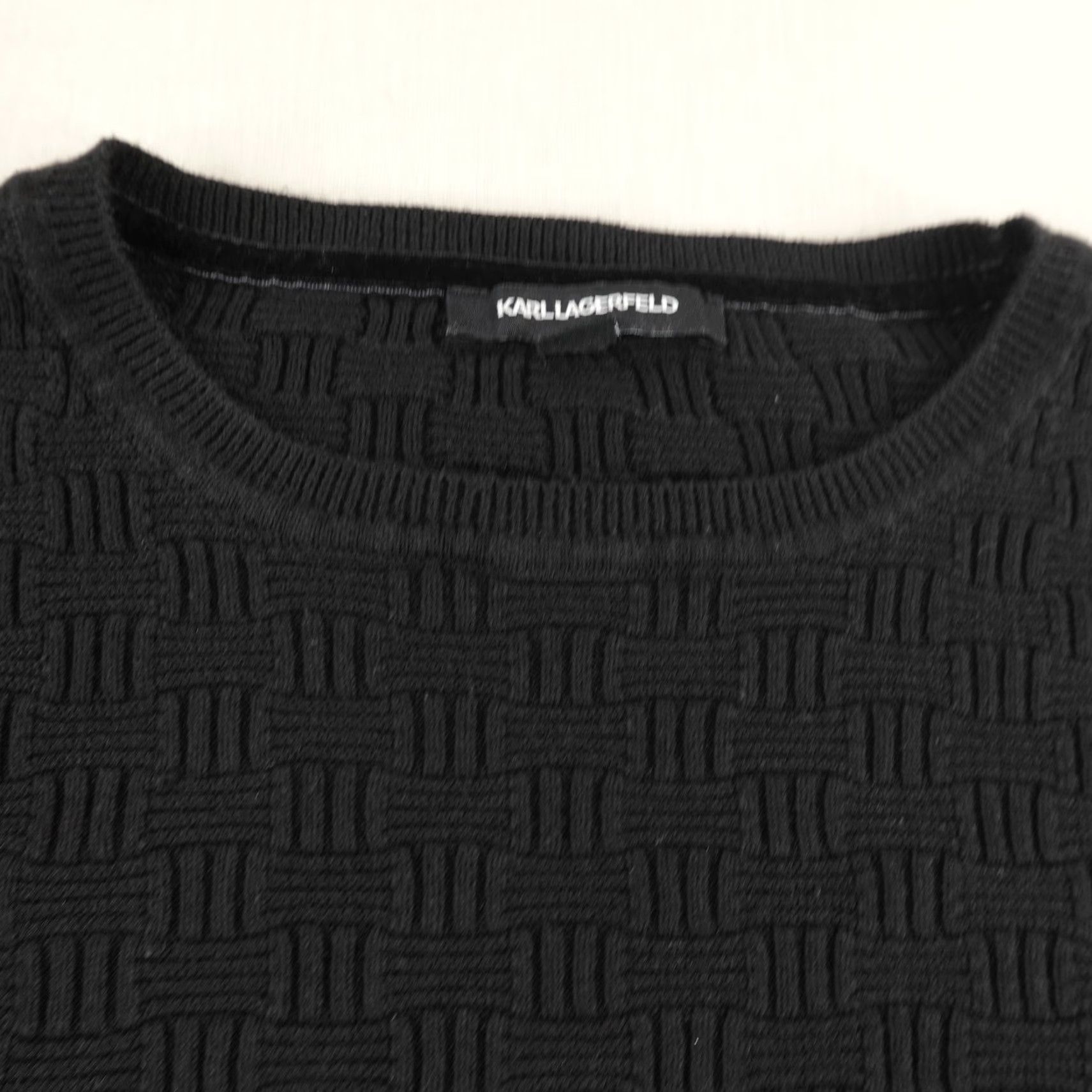 Karl Lagerfeld VINTAGE Karl Lagerfeld Sweater Mens XL Crewneck Knit Pullover Black Geometric Waffle-Knit Classic 90s Style Size US XL / EU 56 / 4 - 2 Thumbnail
