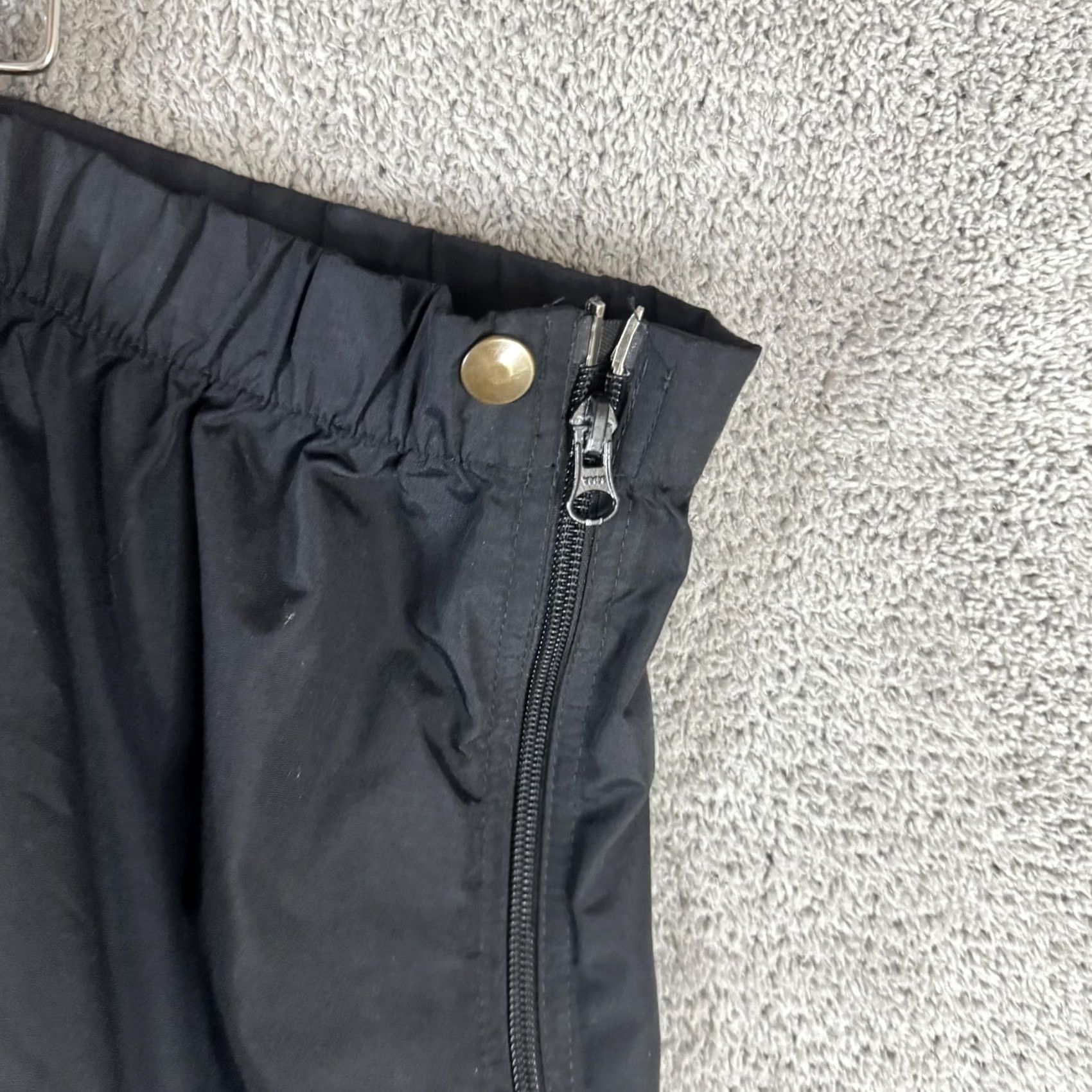 Vintage L.L.Bean Rain Pants Mens 2XLT Black Nylon Water Resistant Zip Side Hiking Pants Weather Resistant Outdoorsmen Trekking Size US 39 - 3 Thumbnail