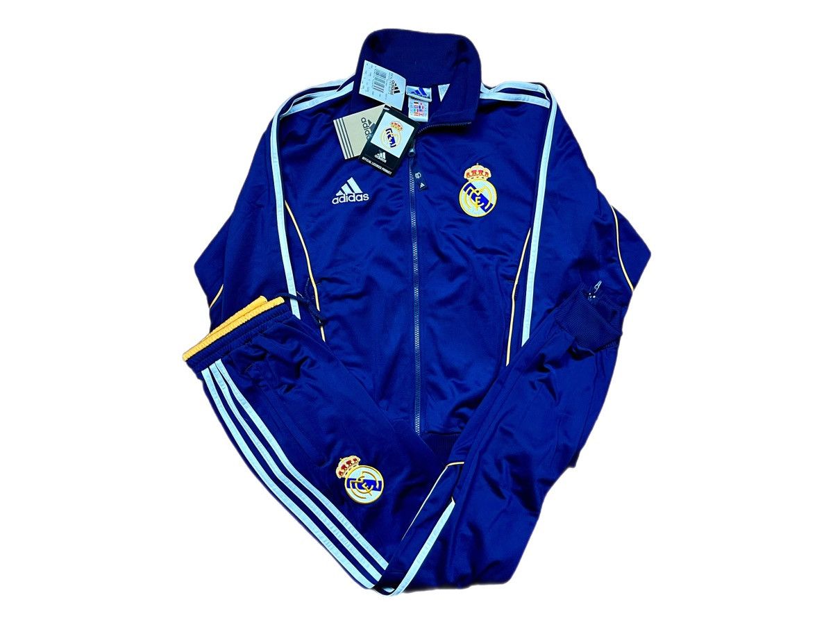 image of Vintage Real Madrid Cf 2000-01 Adidas Tracksuit in Navy, Men's (Size Small)