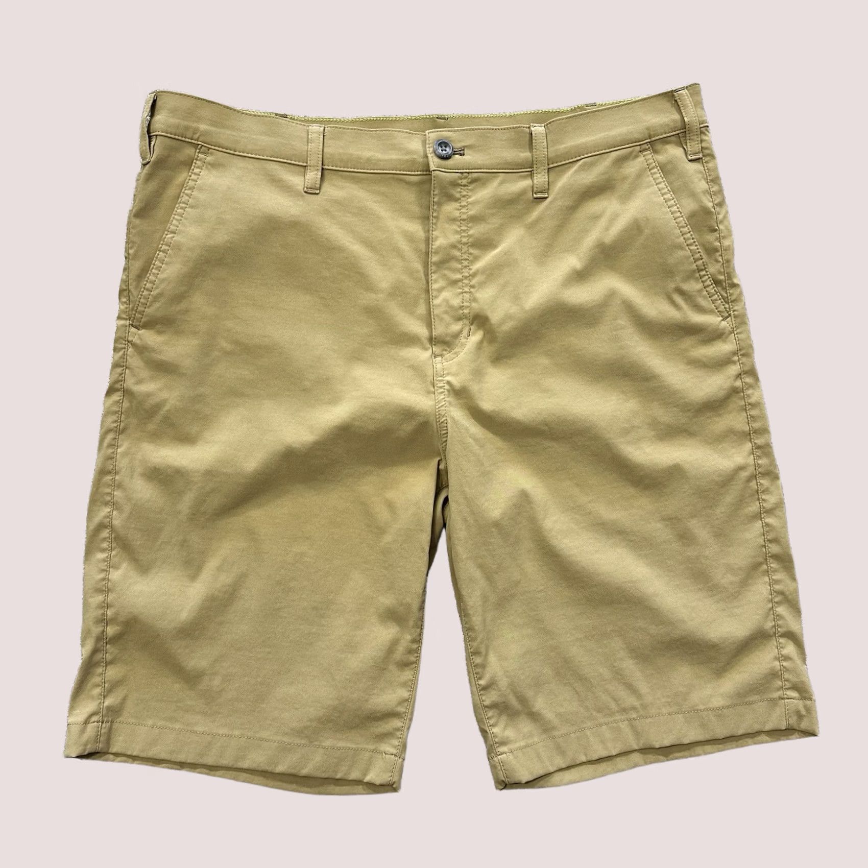 Eddie Bauer Eddie Bauer Shorts Mens 38 Outdoor Chino Nylon Spandex Beige 10” Inseam Flat Front Size US 38 / EU 54 - 1 Thumbnail