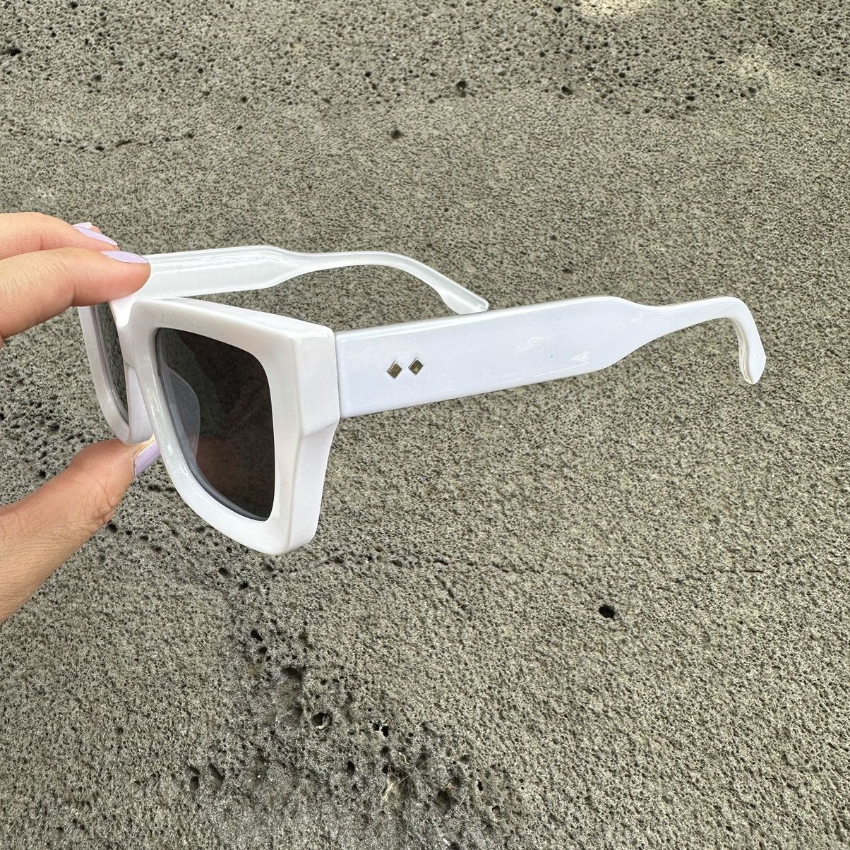 Other Y2K Unisex Sunglasses Retro Fashion Shades QZ7092039-03 Size ONE SIZE - 2 Thumbnail