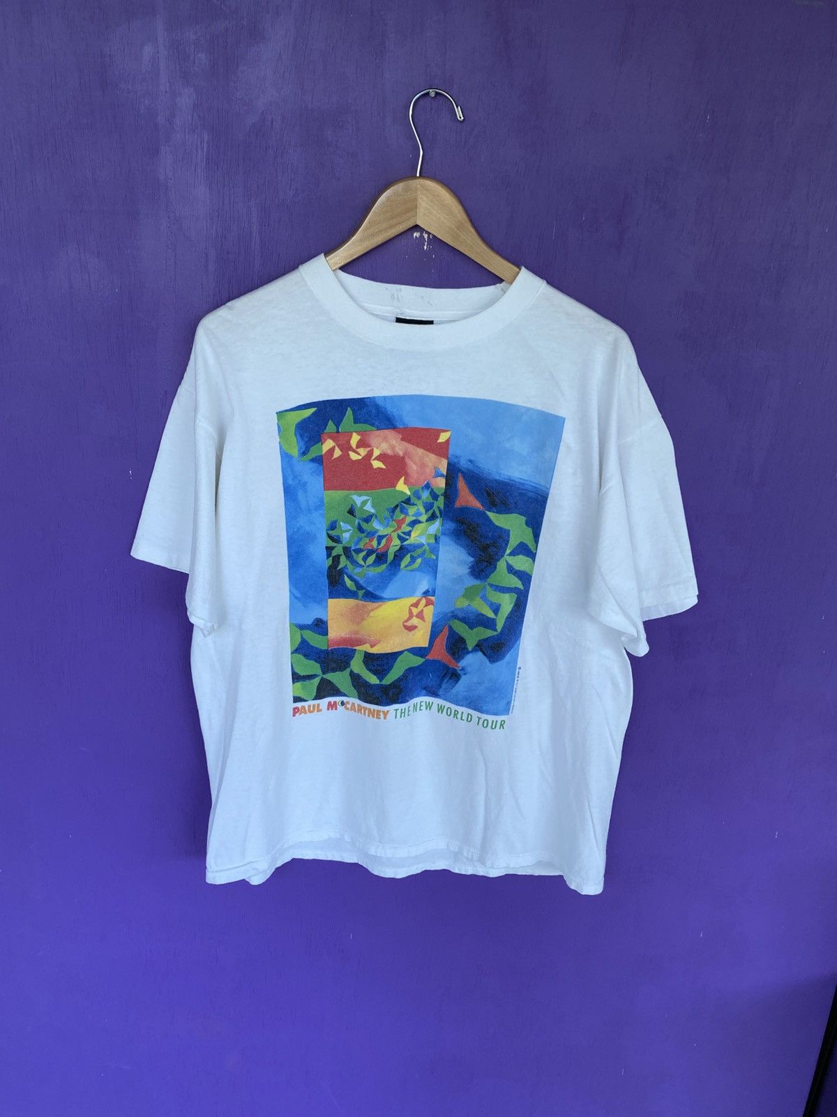 Band Tees Vintage 1993 Paul McCartney new world tour tee Size US XL / EU 56 / 4 - 1 Thumbnail