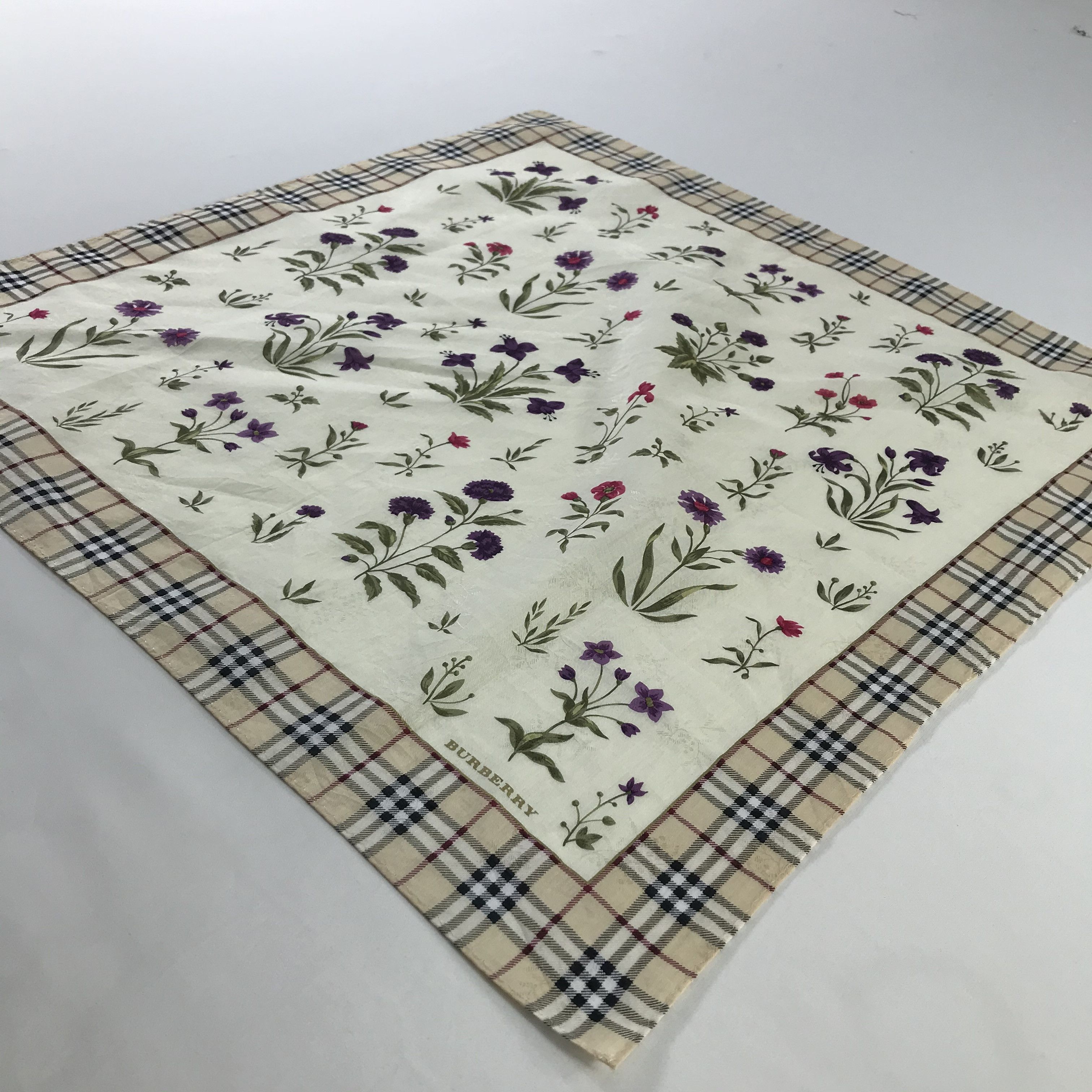 Burberry × Vintage Burberry Bandana / Handkerchief / Neckerchief - S885 Size ONE SIZE - 2 Thumbnail