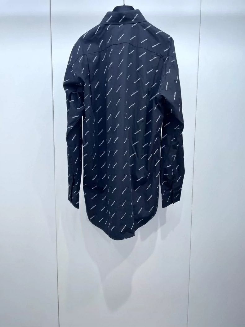 Balenciaga Balenciaga size 37 Shirt with black letters printed all ov Size US XS / EU 42 / 0 - 2 Thumbnail