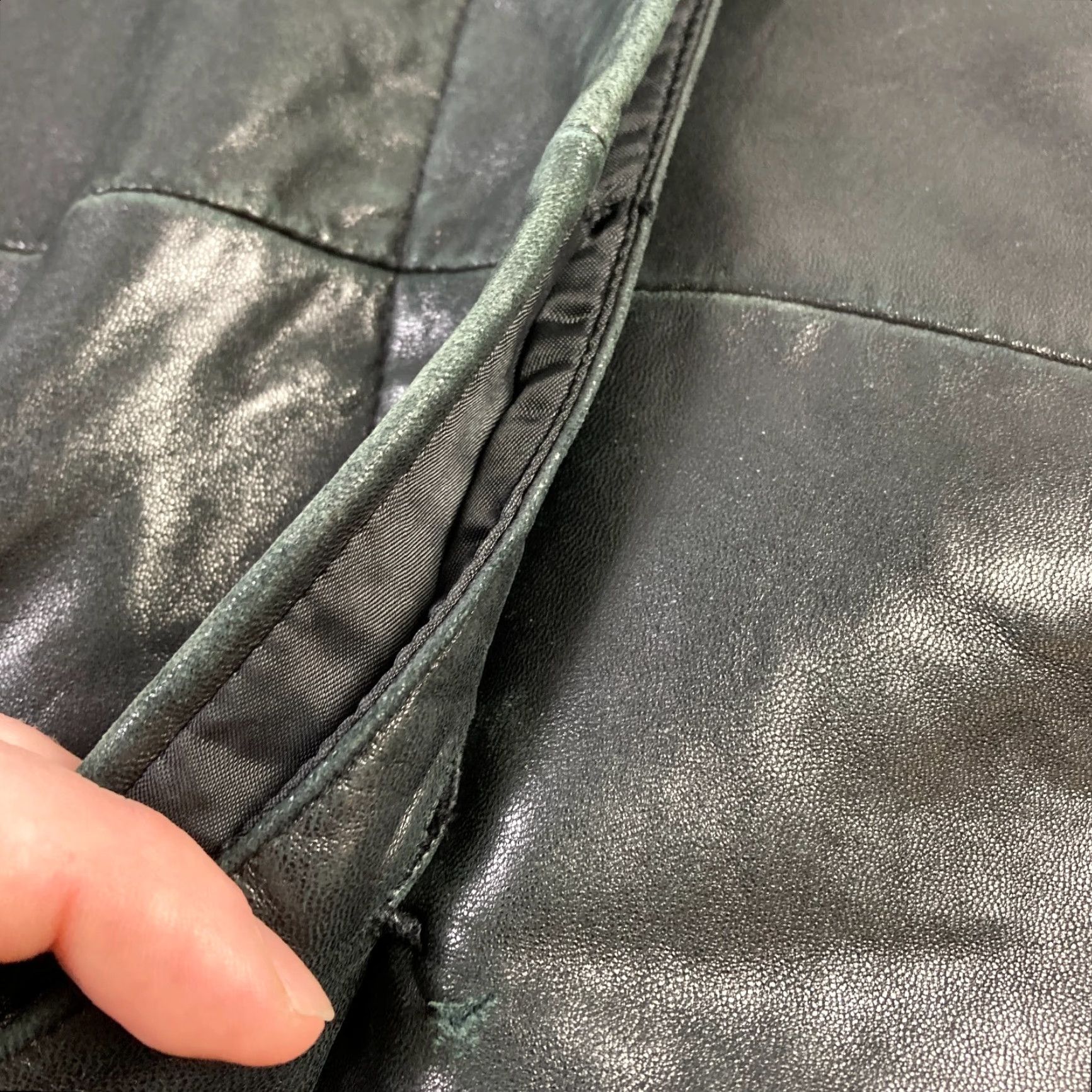 Vintage VINTAGE Tibor Leather Jacket Women's Small Black Button Up Mid-Length Lined Long Sleeve Jacket Size S / US 4 / IT 40 - 5 Thumbnail