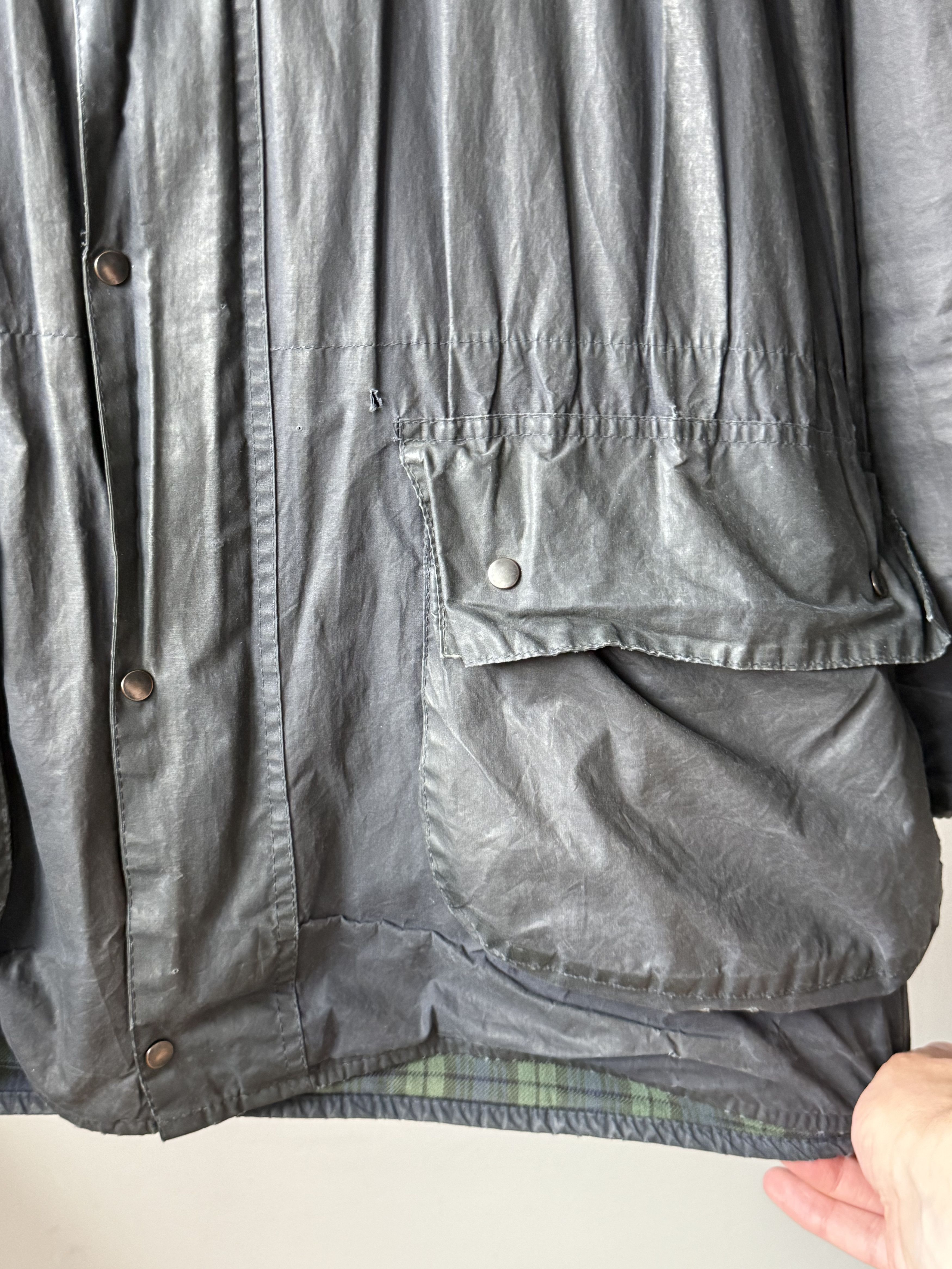 Barbour Vintage Barbour A6 Lined Durham Waxed Cotton Hooded Jacket Size US M / EU 48-50 / 2 - 19 Thumbnail