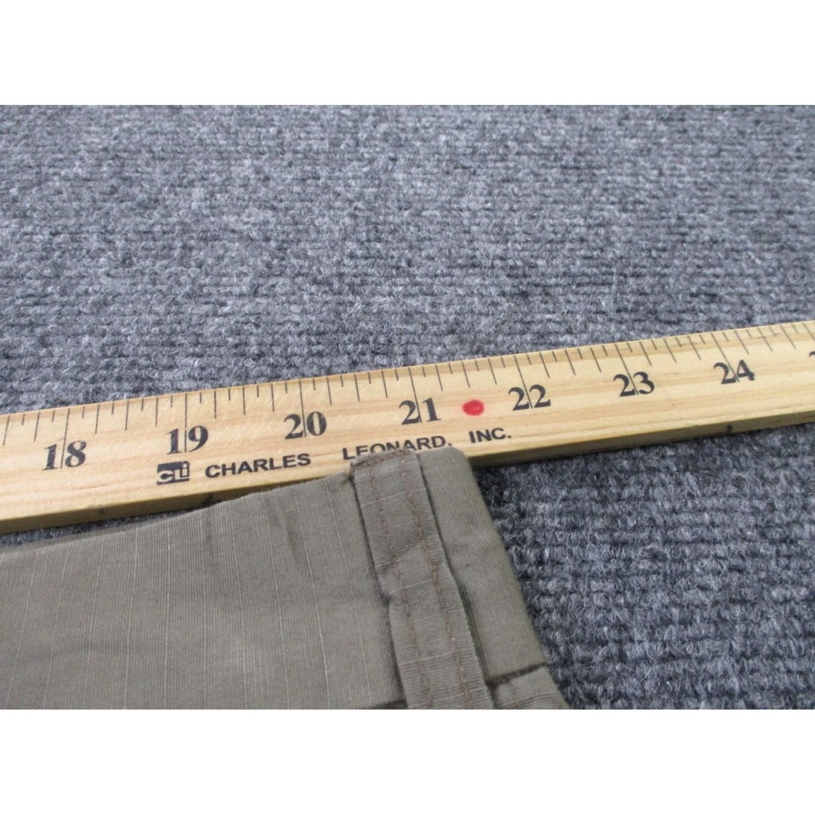 Vintage VINTAGE L.L. Bean Pants Mens 44 Beige Canvas Carpenter Straight Classic 30 In Inseam Mens Beige 1940s 50s 60s Size US 42 / EU 58 - 6 Thumbnail