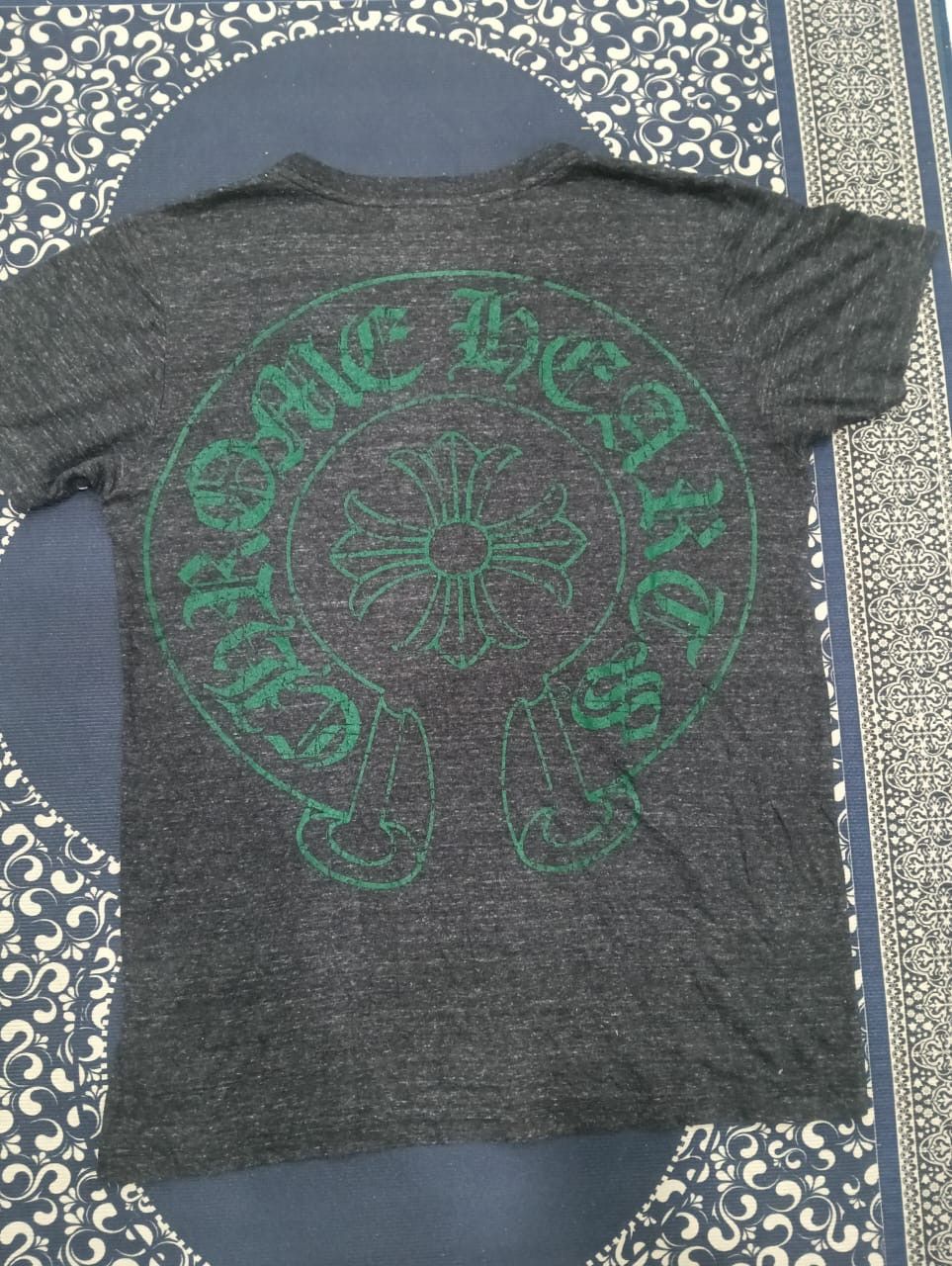 Chrome Hearts Authentic CHROME HEARTS 12 rayon v-neck shirt Size US XL / EU 56 / 4 - 5 Thumbnail