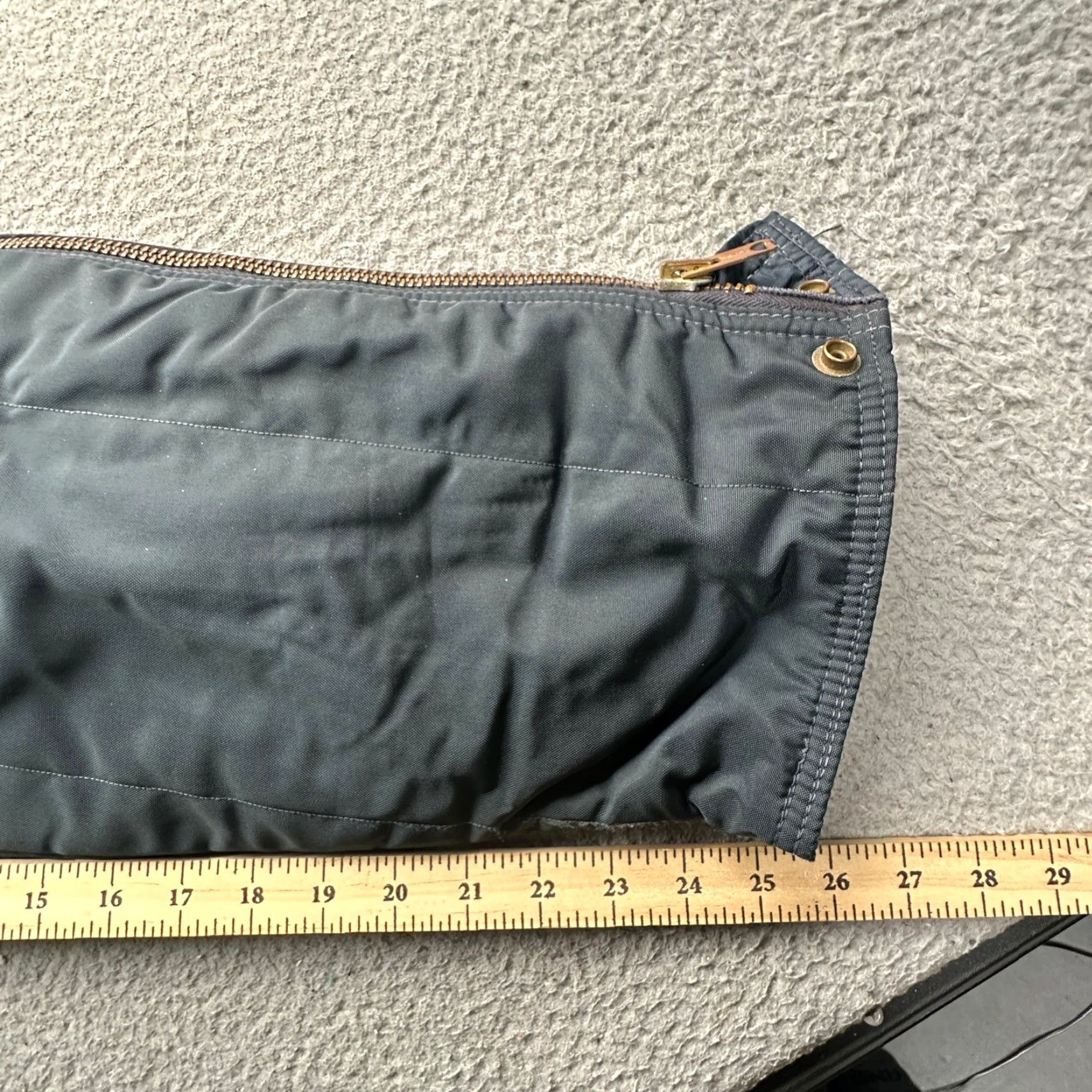 Refrigiwear VINTAGE RefrigiWear 345 Bib Overalls Mens Medium Navy Nylon Quilted Insulated Overalls Mens Medium Navy Size US 31 - 5 Thumbnail