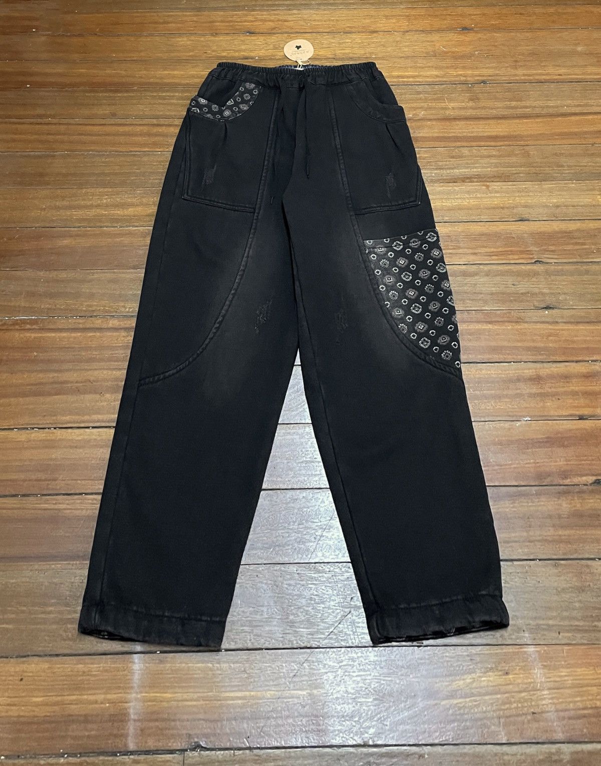 14th Addiction × Japanese Brand × Le Grande Bleu (L.G.B.) Rare Design Vintage Jizhiliao Patchwork Cropped Pants 2000s Size US 30 / EU 46 - 1 Thumbnail