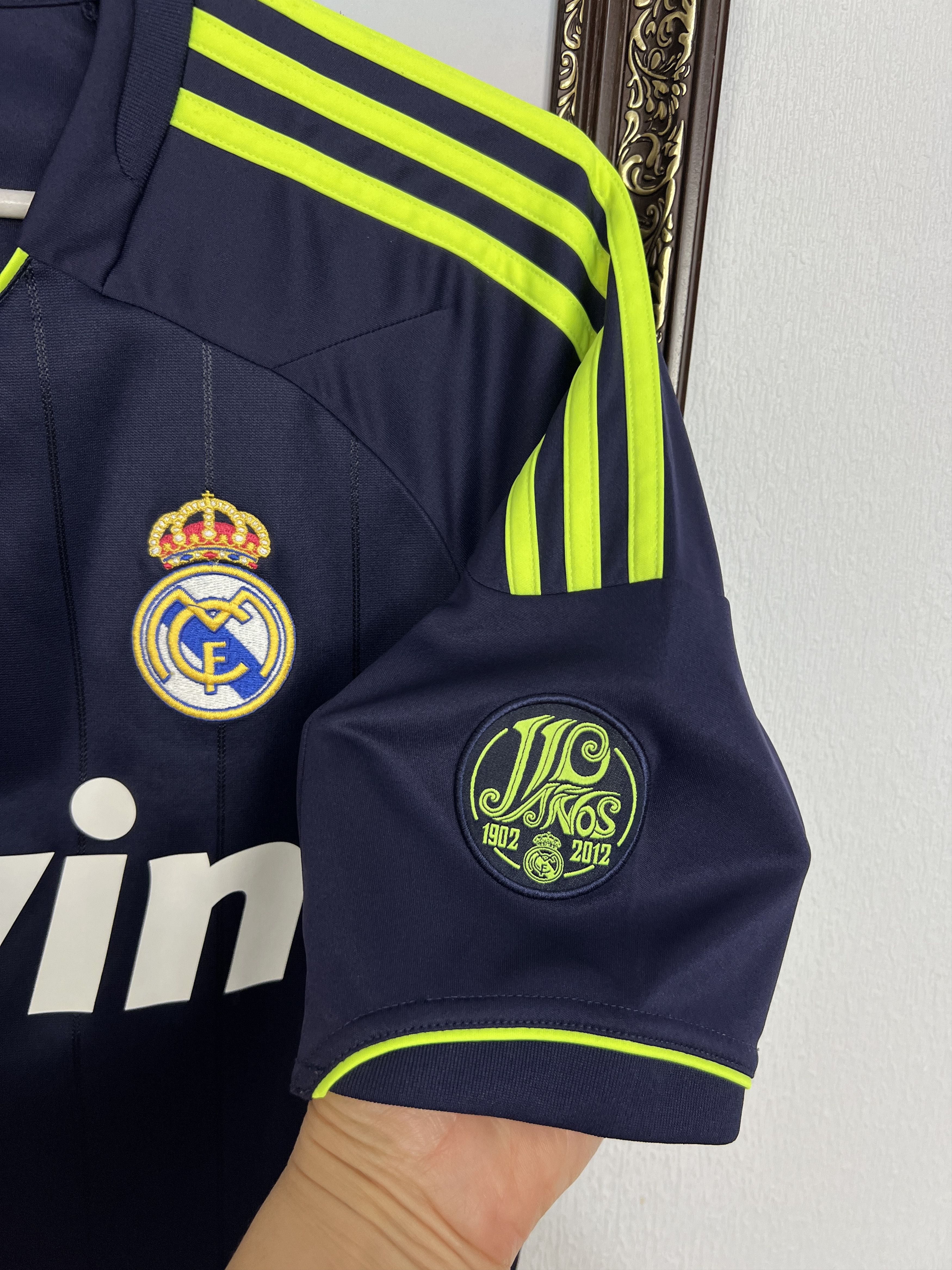 Adidas Real Madrid Away football shirt 2012 Soccer Jersey Trikot Size US S / EU 44-46 / 1 - 4 Thumbnail
