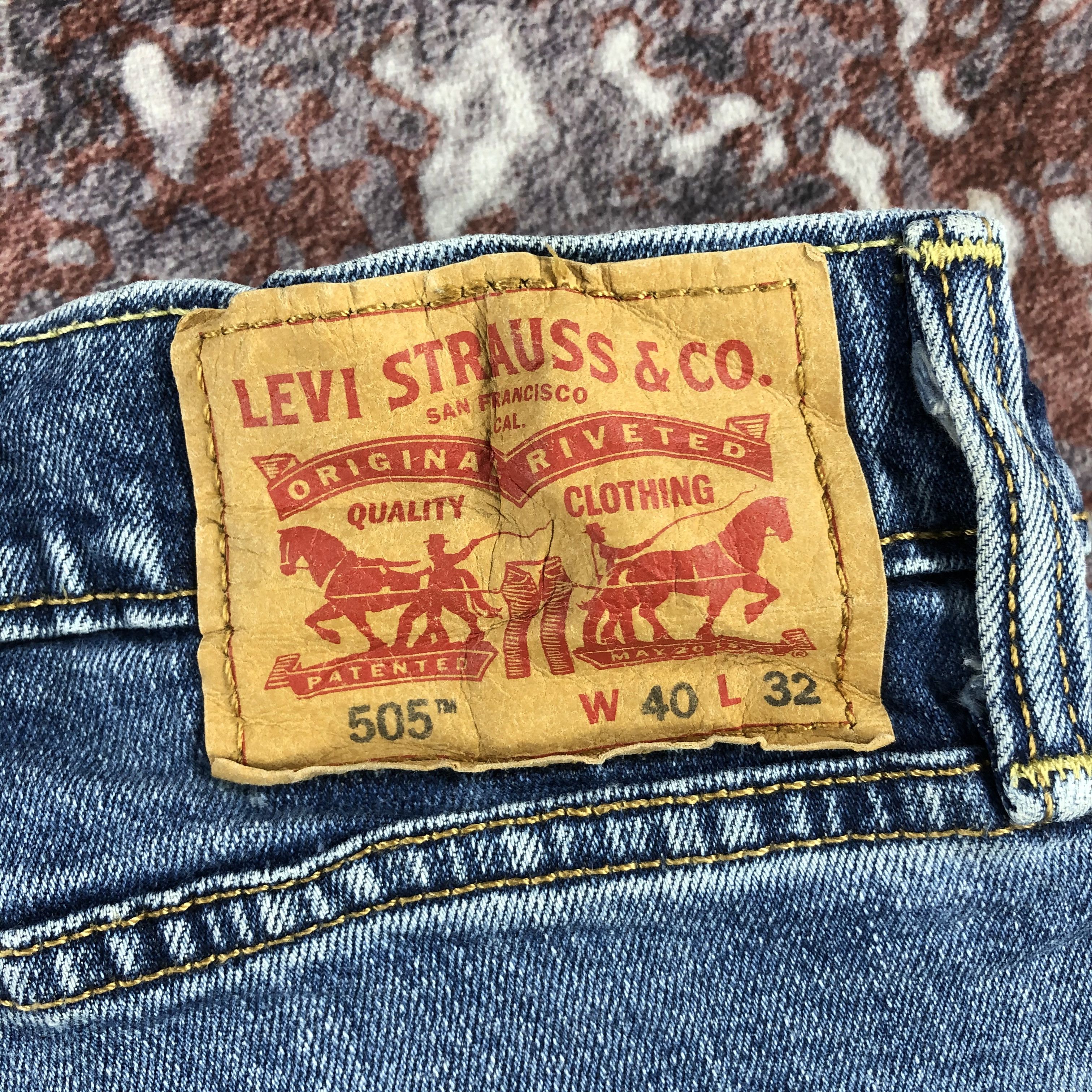 Levi's × Vintage Vintage Blue Wash Levis 505 Jeans-JM2899 Size US 39 - 6 Thumbnail