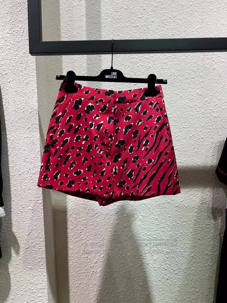 Valentino Valentino Red leopard print shorts Size 39" - 5 Thumbnail