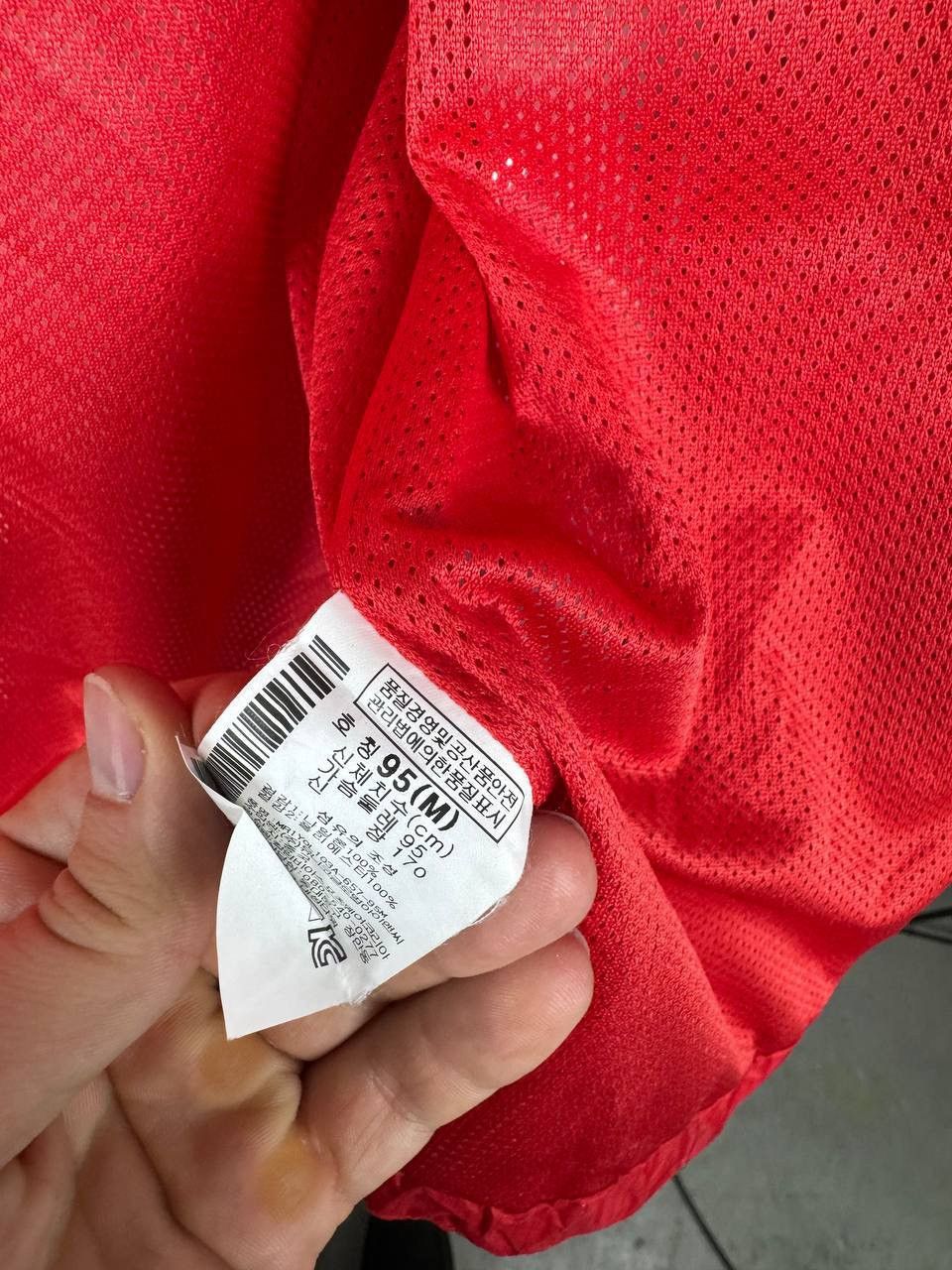 Mountain Hardwear Mountain HardWear Red Windbreaker Size M / US 6-8 / IT 42-44 - 5 Thumbnail