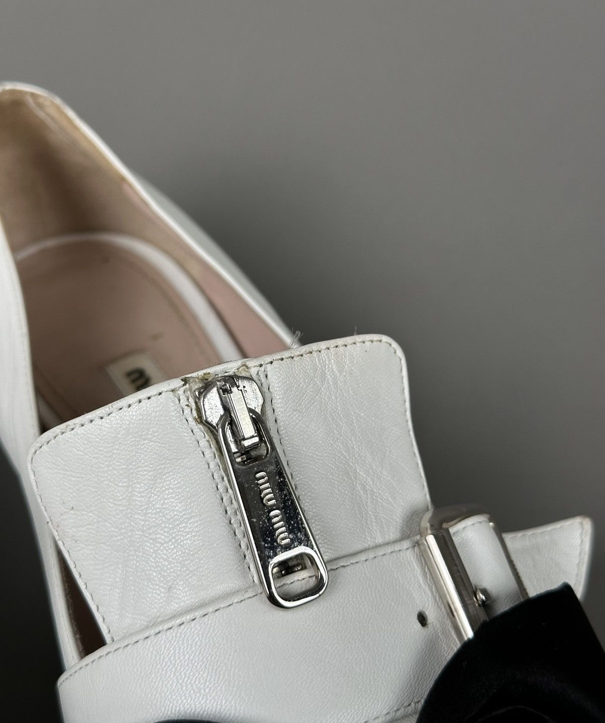 Miu Miu Miu Miu - Ballerinas Bow / Front Zipped Flats White Leather Size US 7 / IT 37 - 6 Thumbnail
