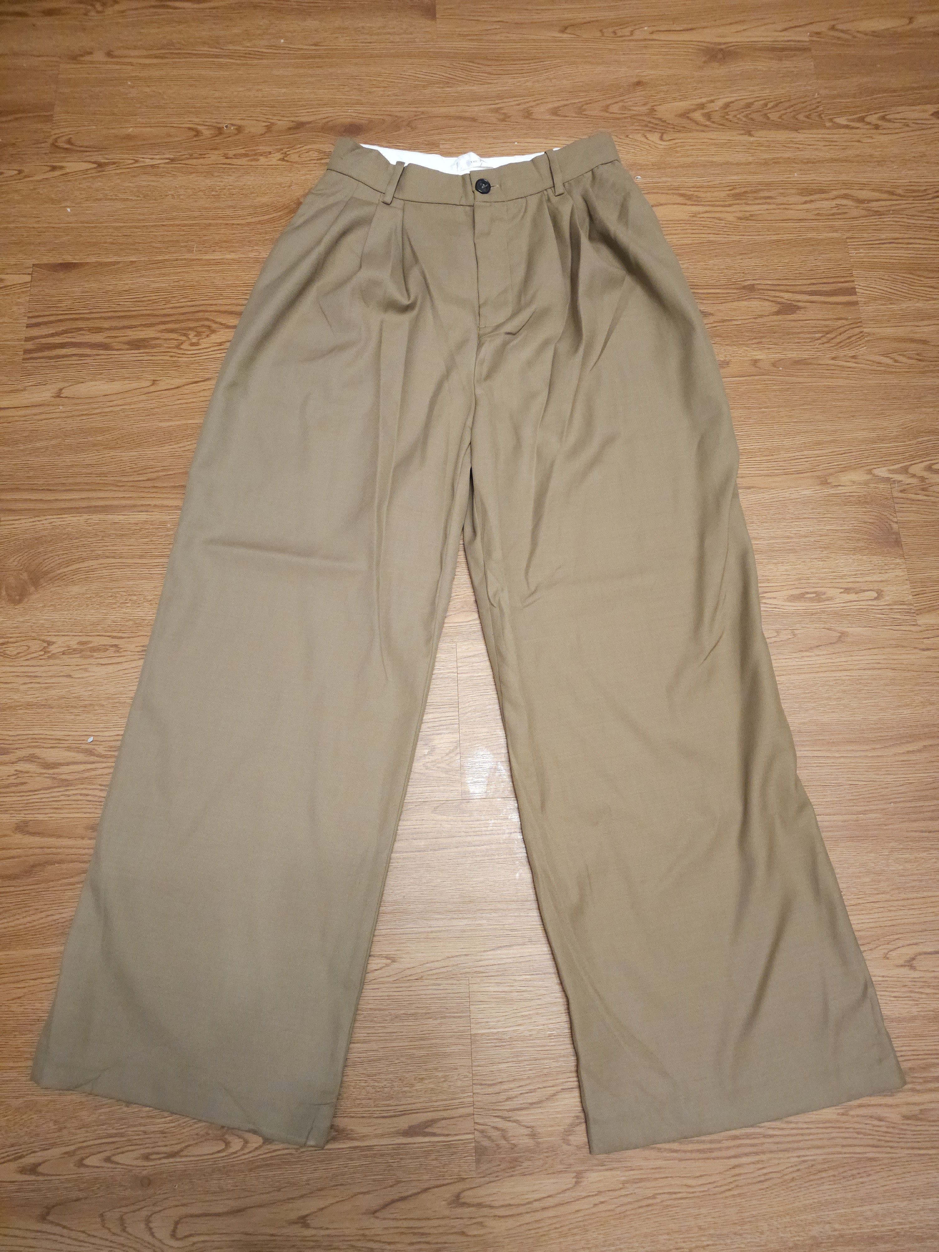 The Row Pleated Wool Pants Size US 26 / EU 42 - 1 Thumbnail