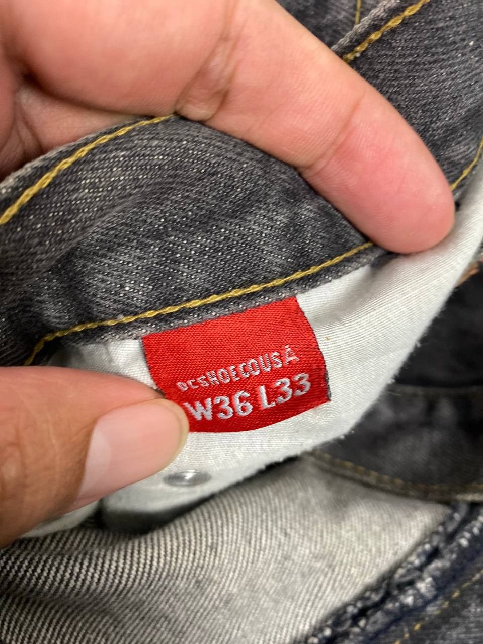 DC dc shoeco usa baggy jorts 3quarter denim Size US 36 / EU 52 - 14 Thumbnail