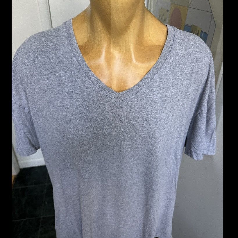 Polo Ralph Lauren VINTAGE Y2K POLO RALPH LAUREN GRAY COTTON TSHIRT VNECK XXL Size US XXL / EU 58 / 5 - 2 Thumbnail