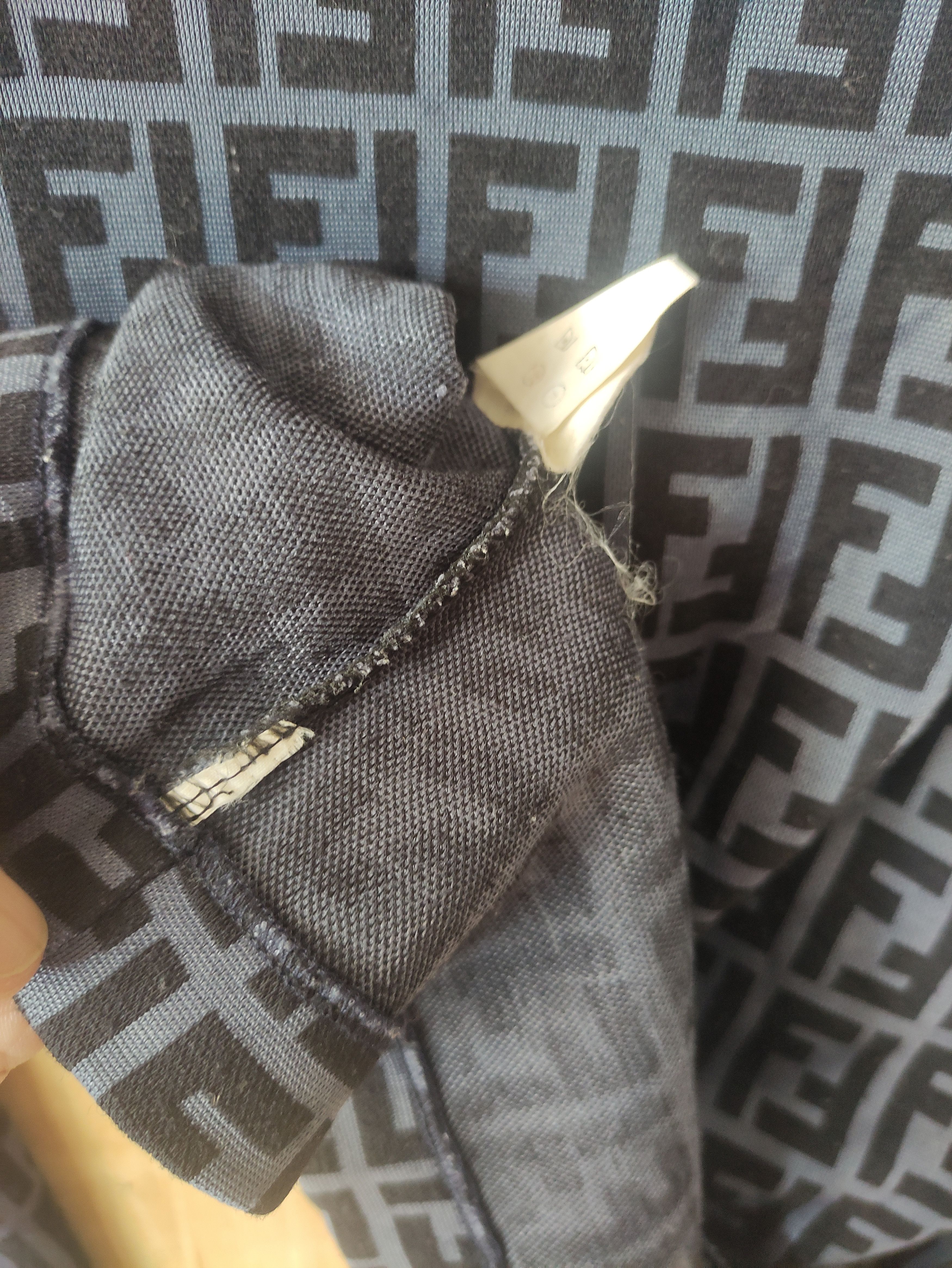 Fendi Fendi Zucca Monogram Turtleneck Long Sleeve shirts Size US XS / EU 42 / 0 - 19 Thumbnail
