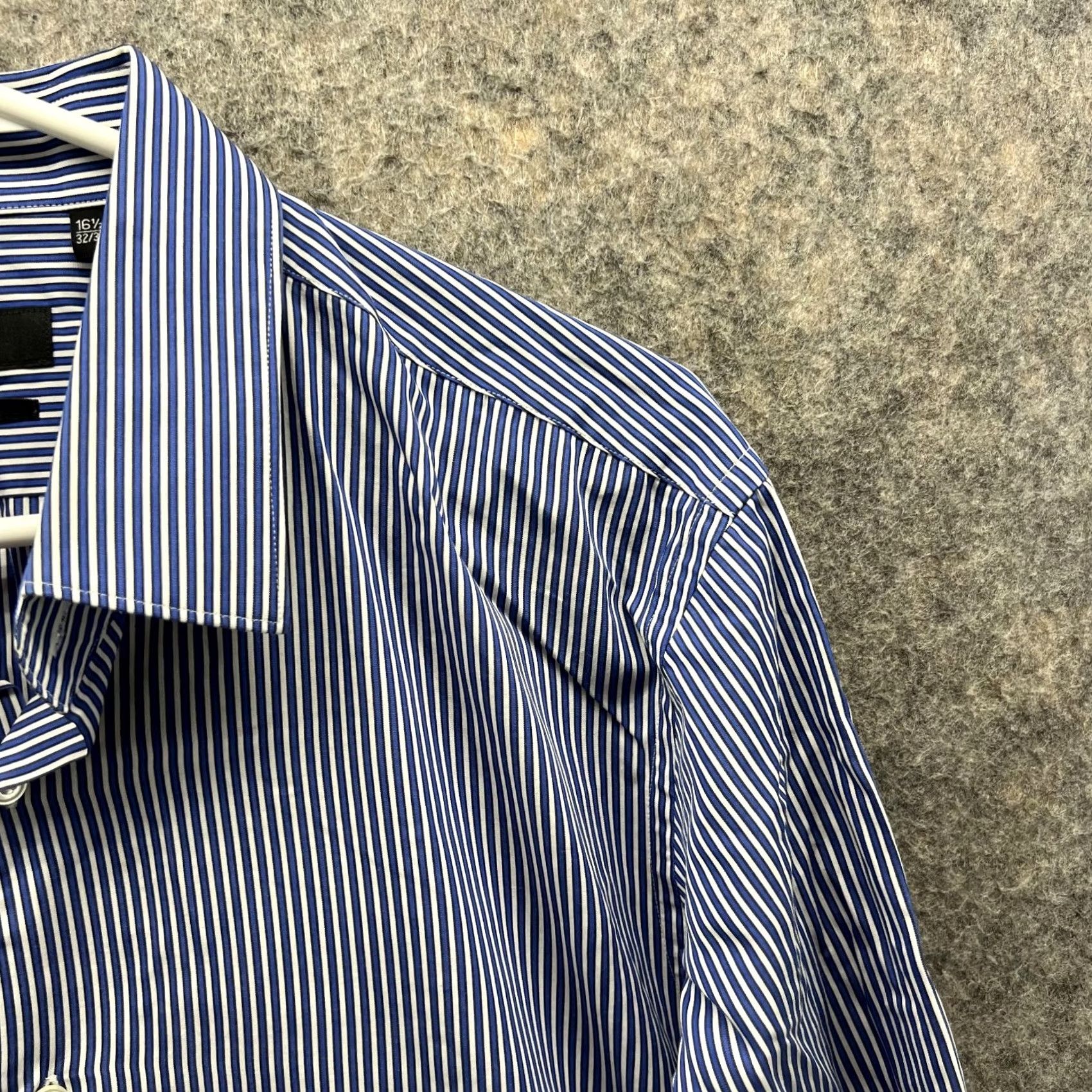 Hugo Boss VINTAGE Hugo Boss Shirt (No, Vintage? No) Size US XL / EU 56 / 4 - 4 Thumbnail