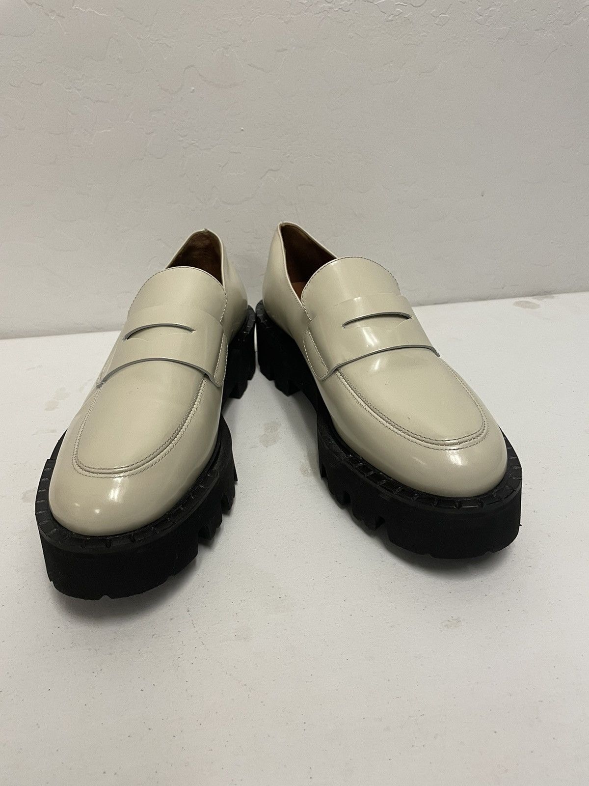 Aquatalia Chunky Lug Sole Glossy Penny Loafer Size US 9.5 / IT 39.5 - 1 Thumbnail