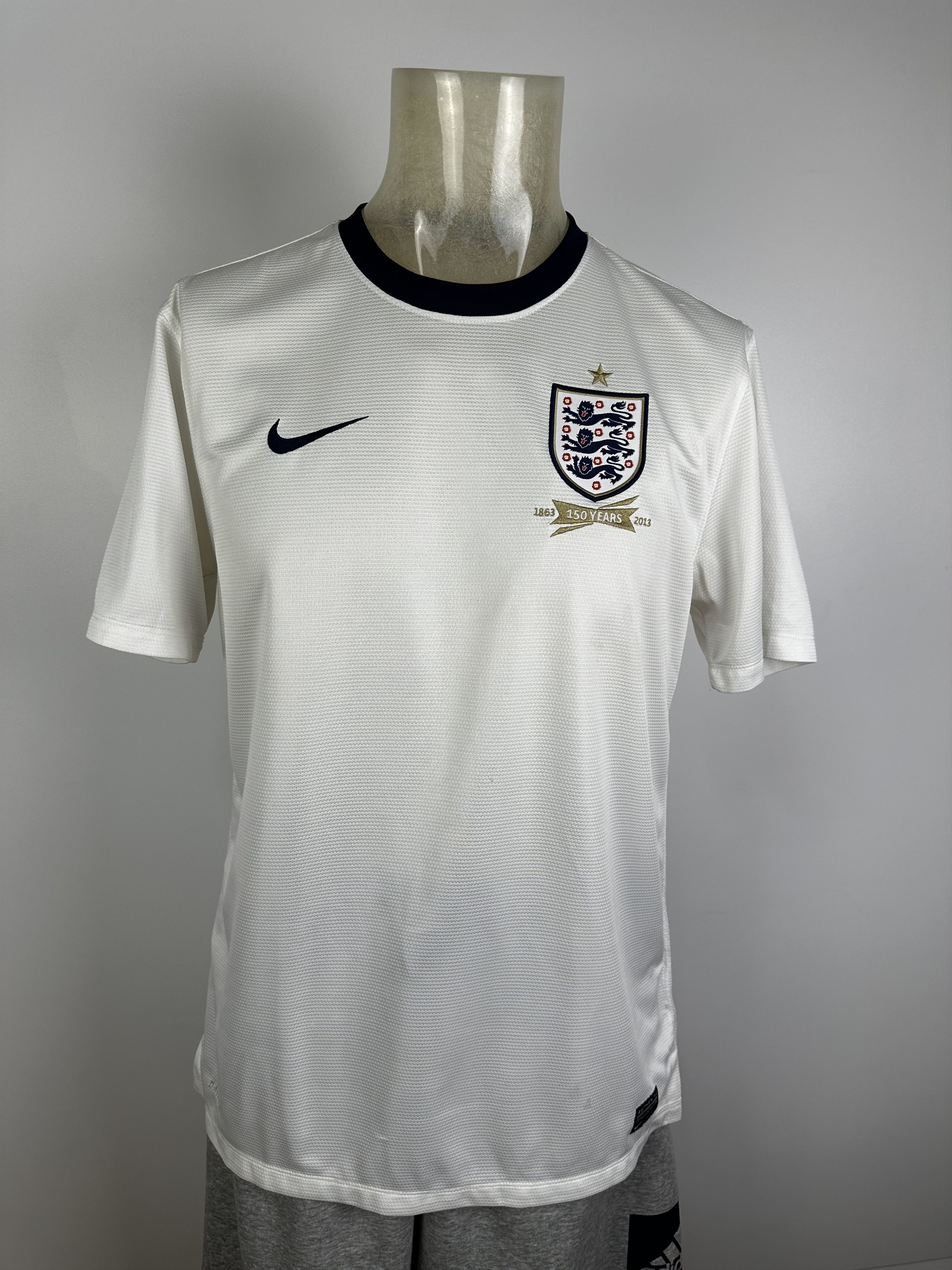 Nike ENGLAND 2013 14 HOME FOOTBALL SHIRT SOCCER JERSEY NIKE SZ L Size US L / EU 52-54 / 3 - 1 Thumbnail