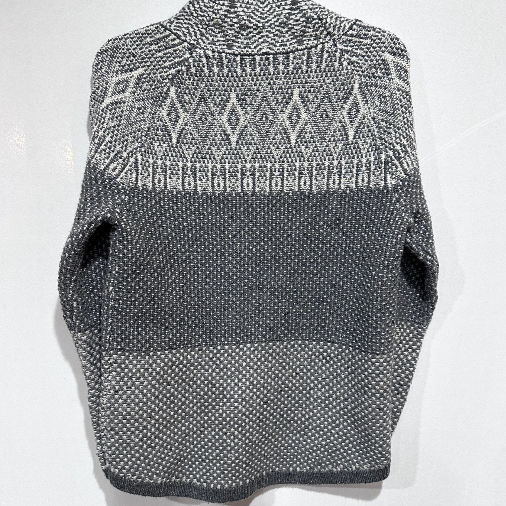 Vintage Woolrich Sweater Women S Gray Fair Isle Pullover Knit Wool Acrylic Nylon Turtleneck Cowl Neck Long Sleeve Wool Blend Pullover Sweater Size S / US 4 / IT 40 - 3 Thumbnail