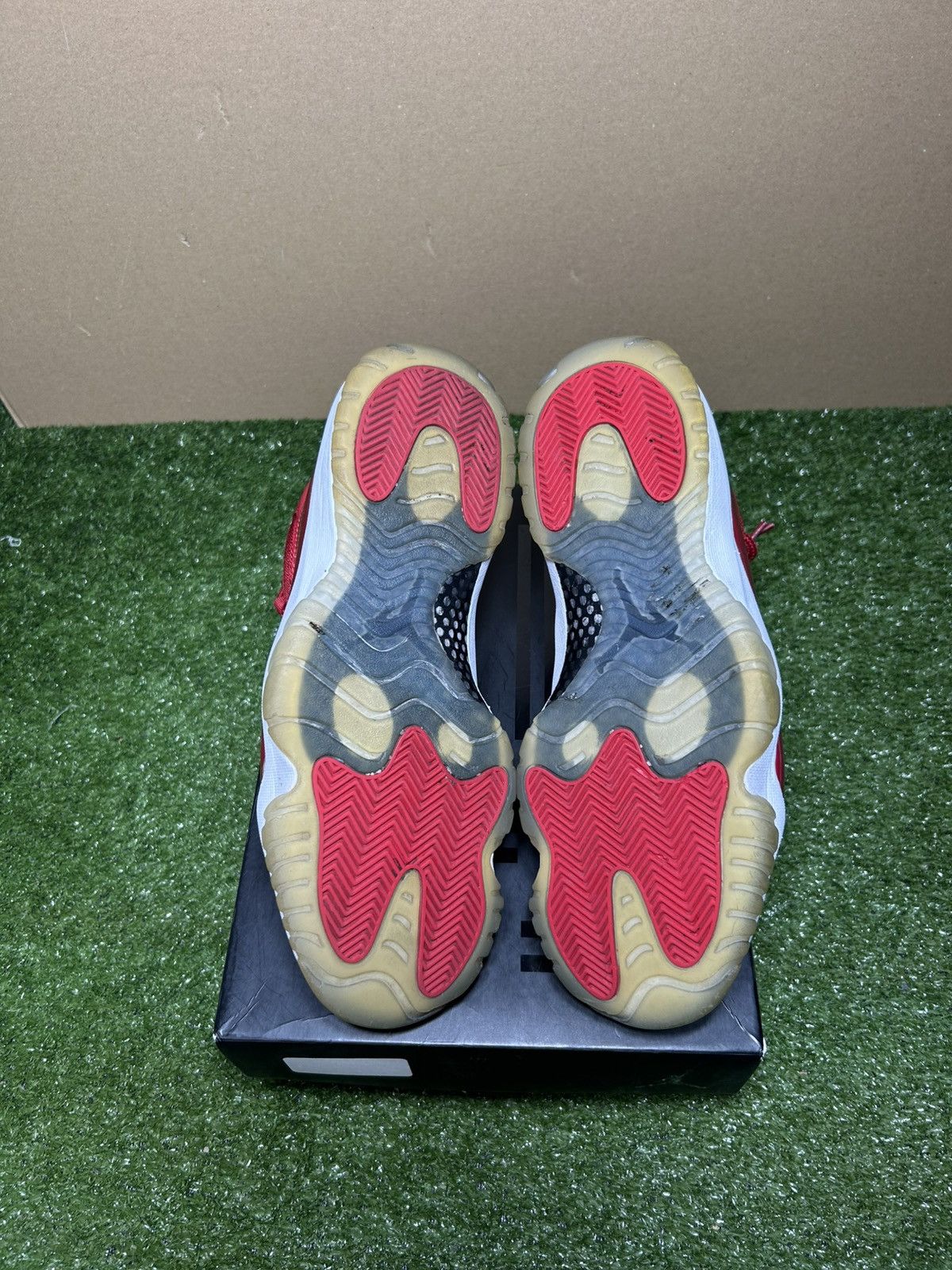 Jordan Brand Jordan 11 win like 96 Size US 10.5 / EU 43-44 - 10 Thumbnail